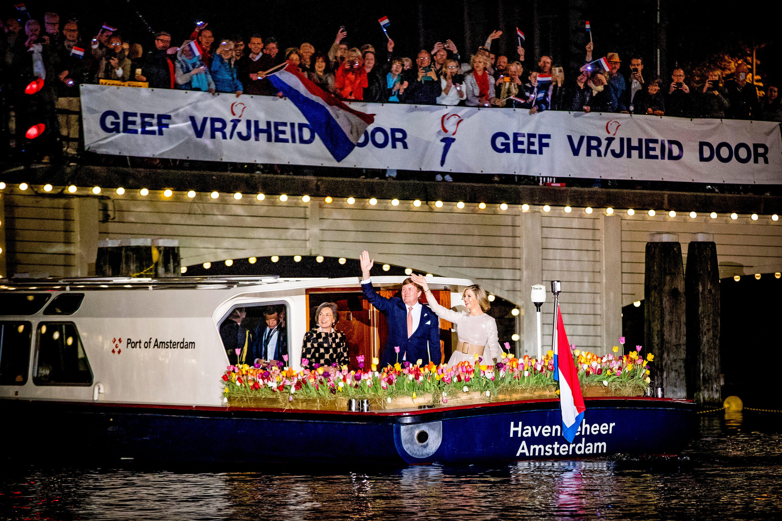 Koningspaar_vaart_op_de_Amstel.jpg