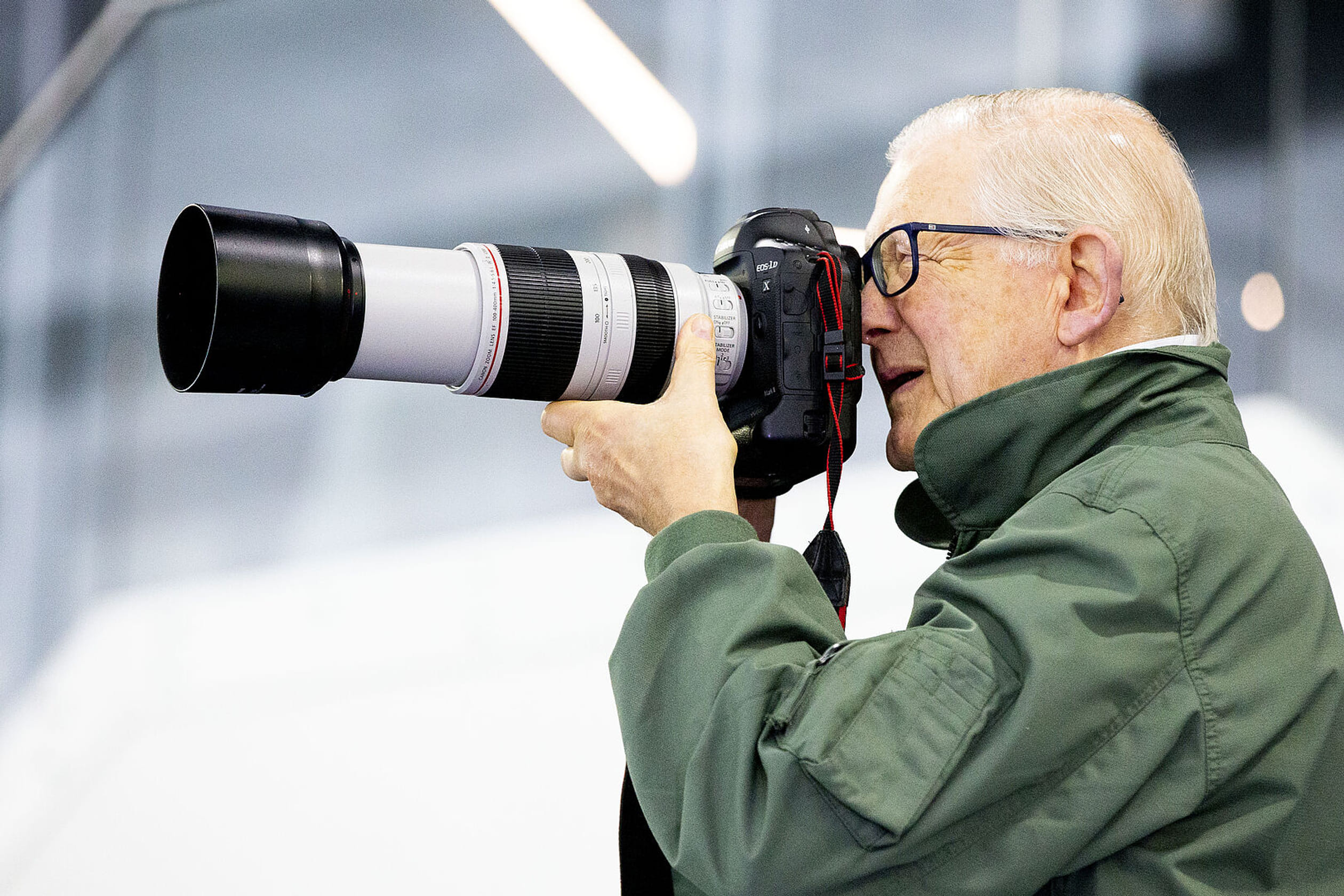 Pieter_met_fotocamera.jpg
