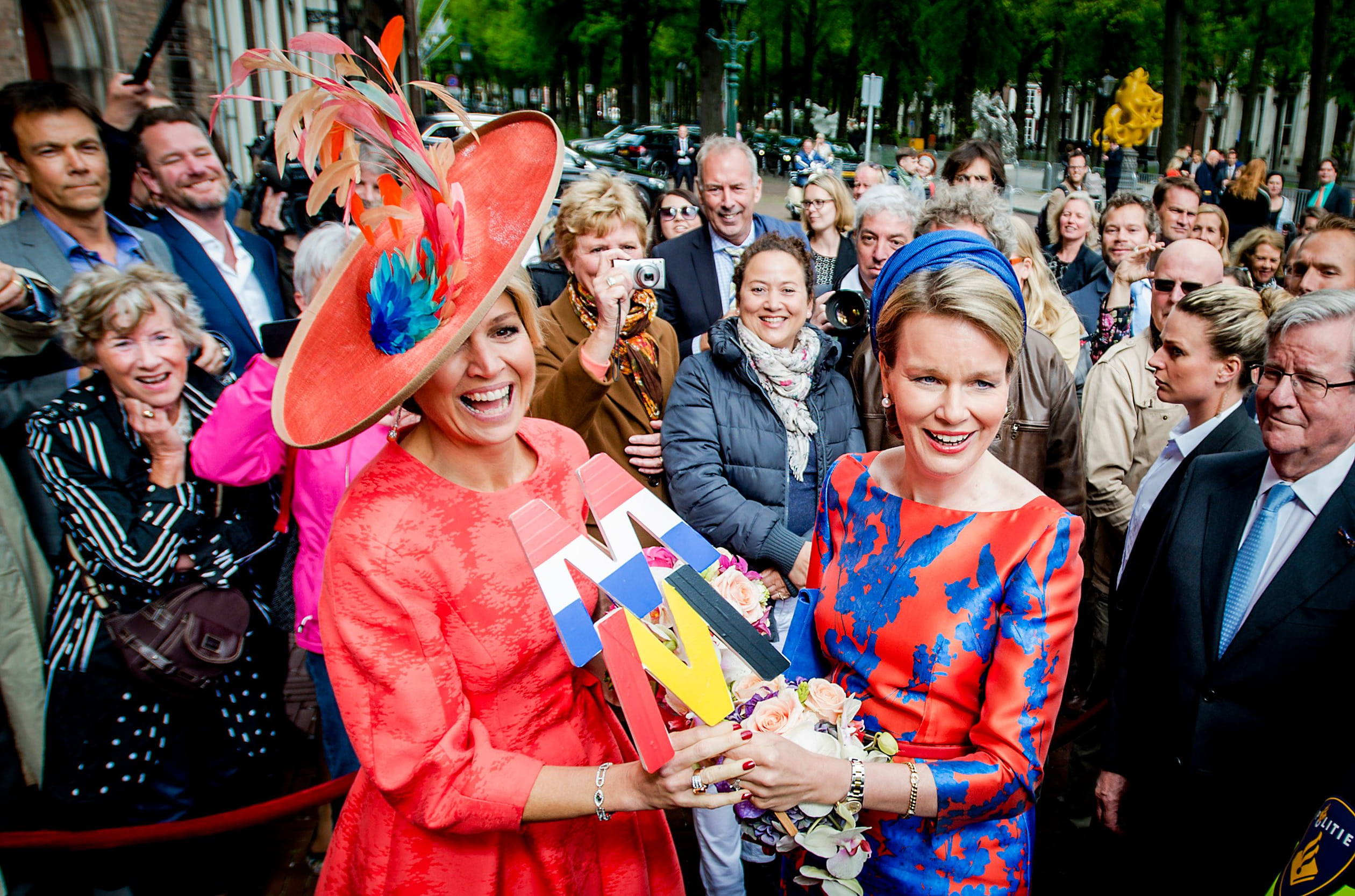 2015: Máxima en Mathilde stemmen hun kleurenpalet regelmatig op elkaar af.