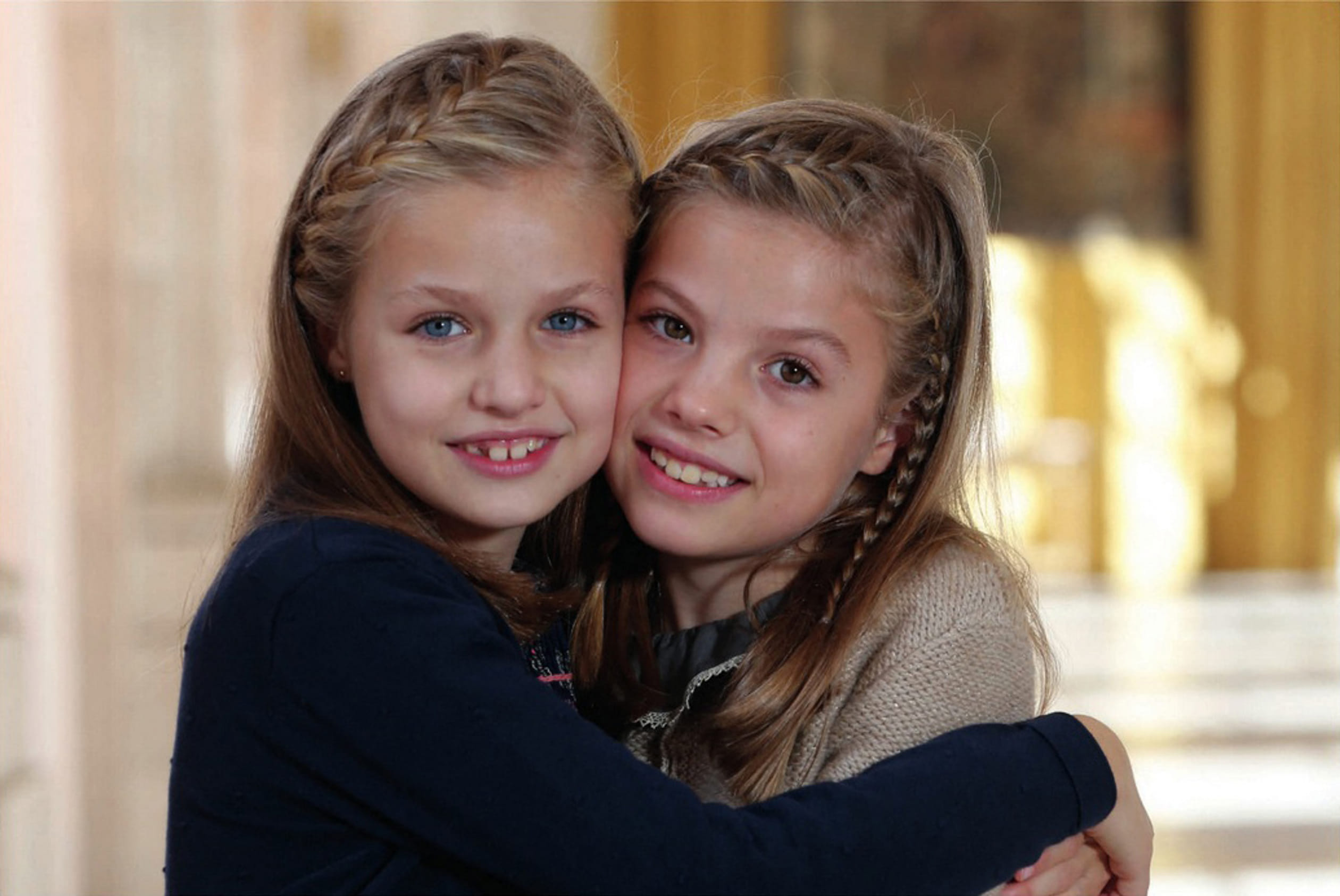 Prinses_Leonor_en_Sofia_2015.jpg