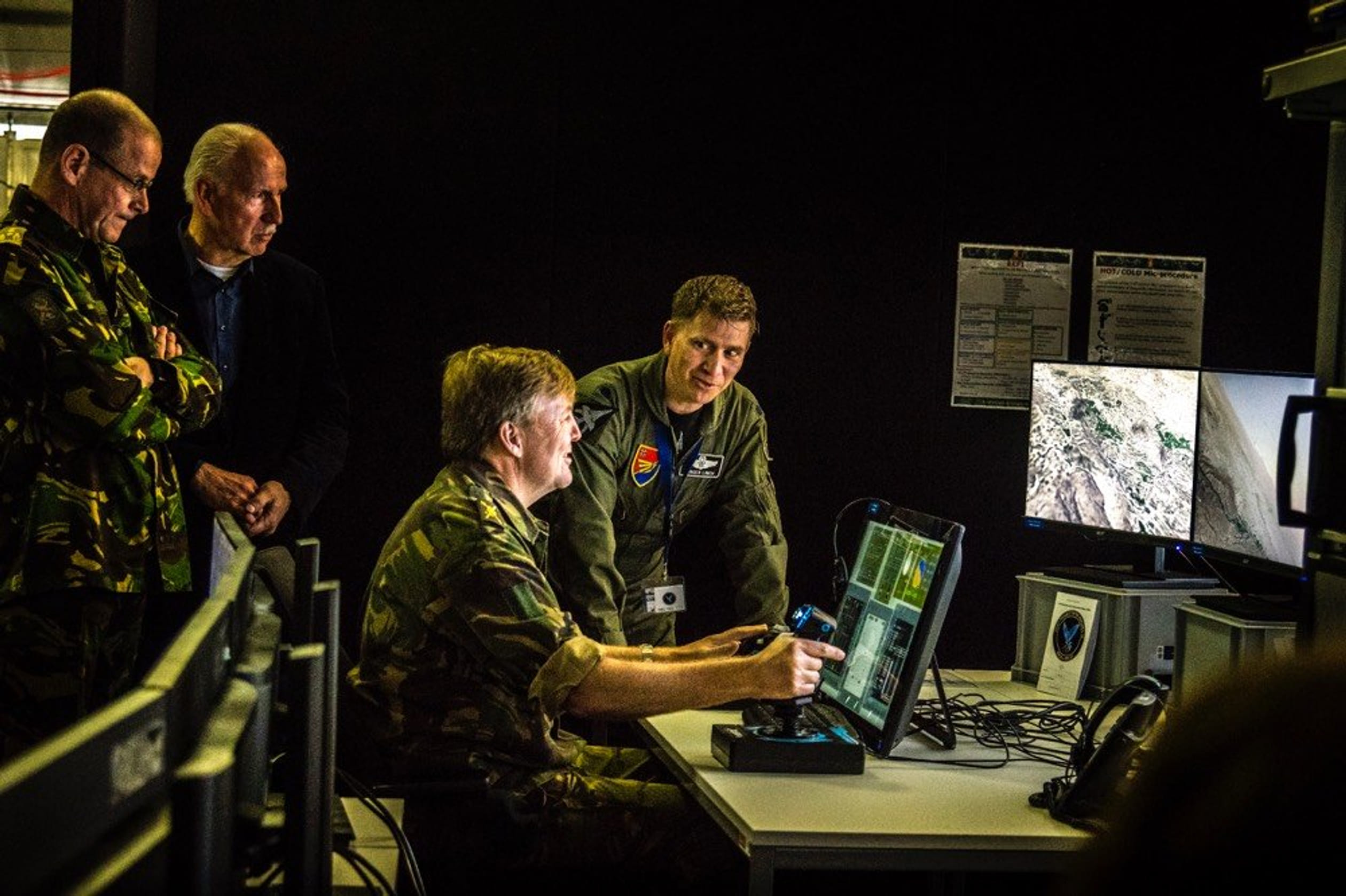 Koning-Limburg-defensie.jpg