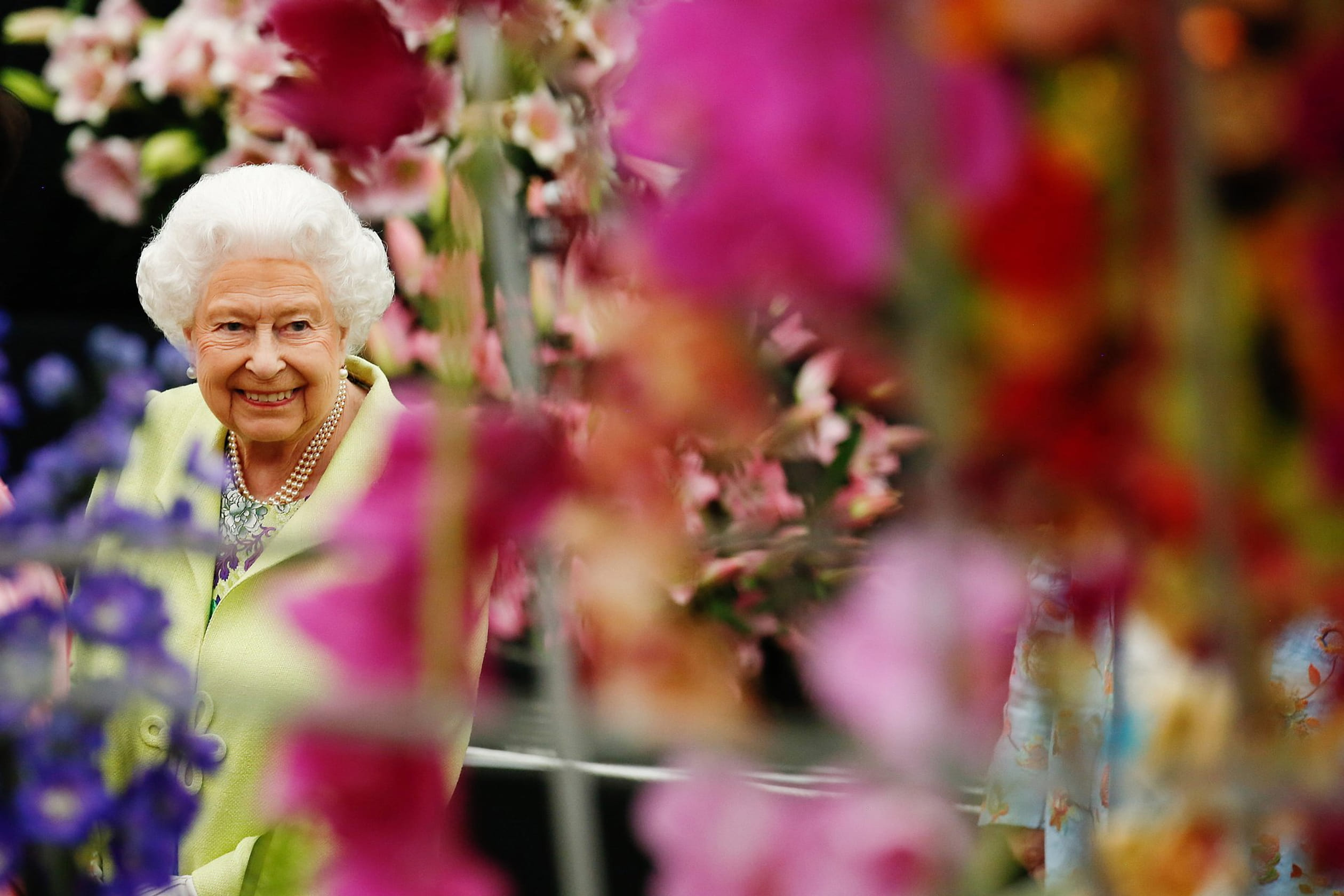 elizabethqueen3.jpg
