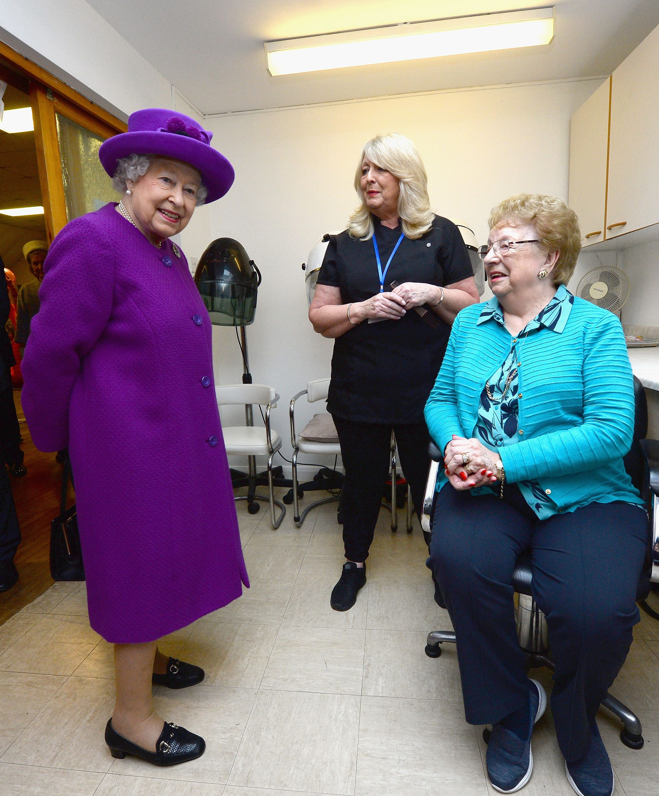Koningin_Elizabeth_bezoek_ouderencentrum.jpg