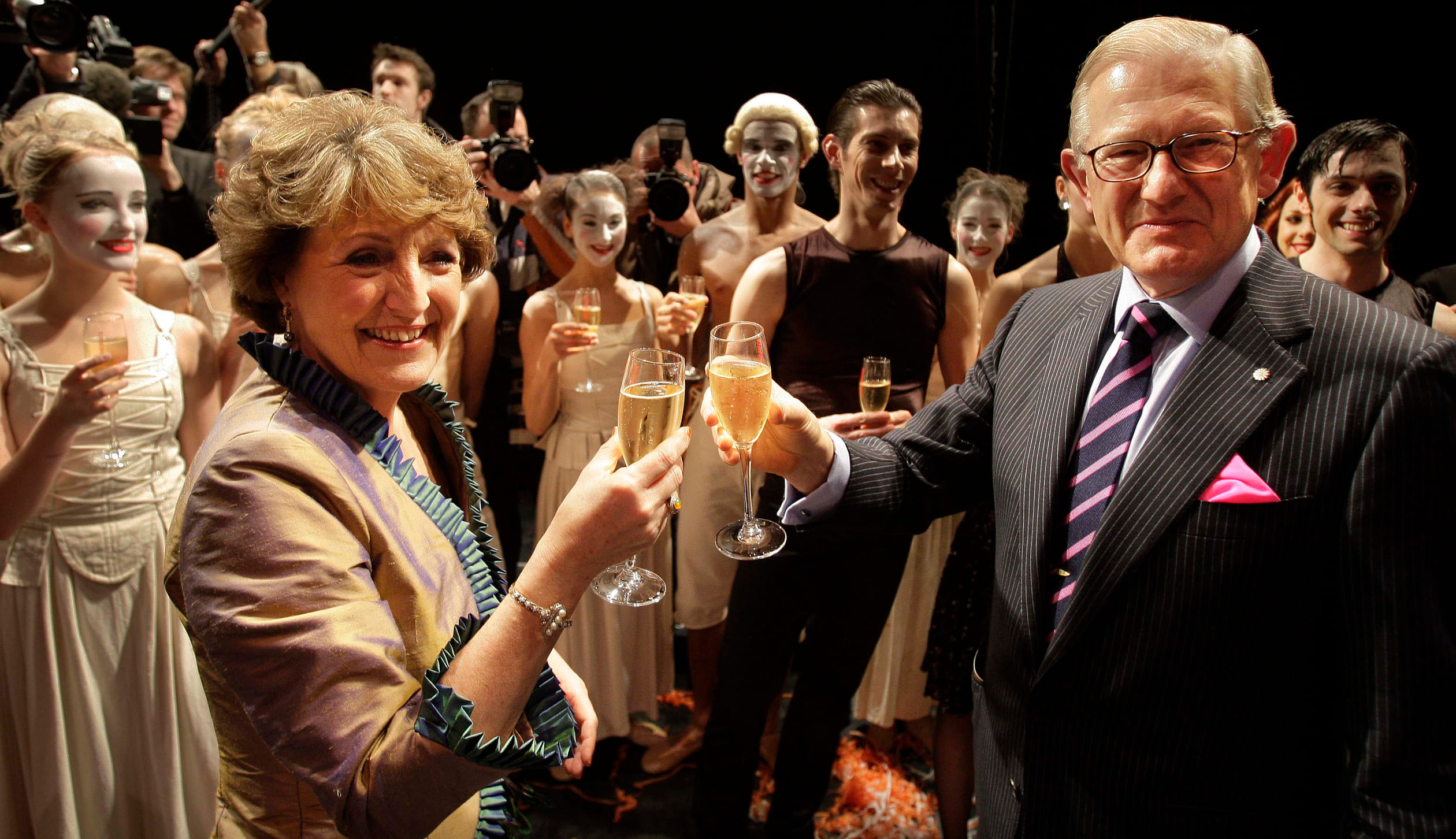in 2008 wordt er geproost op de verjaardag van prinses Margriet na afloop van de