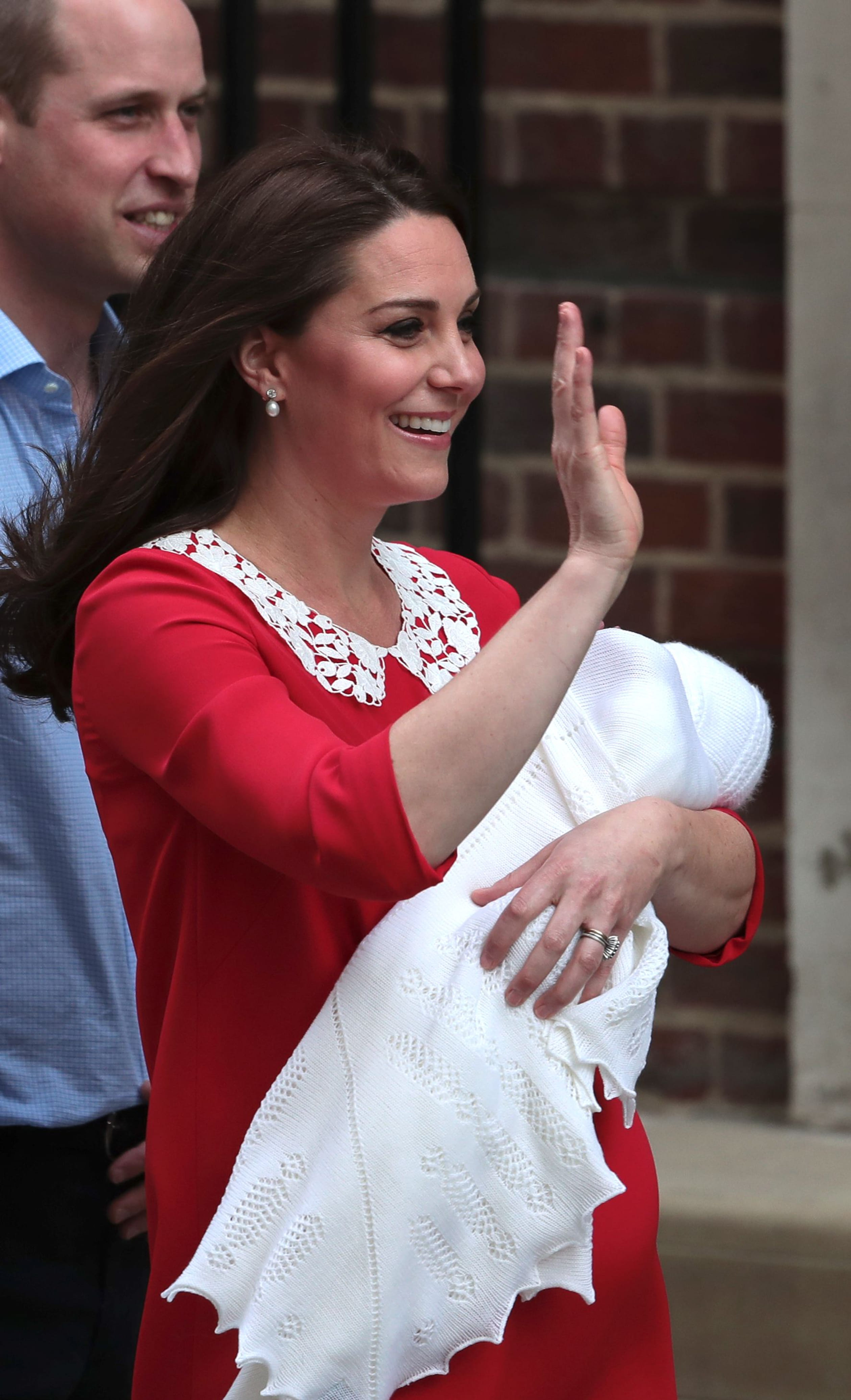 Kate_met_baby_1.jpg