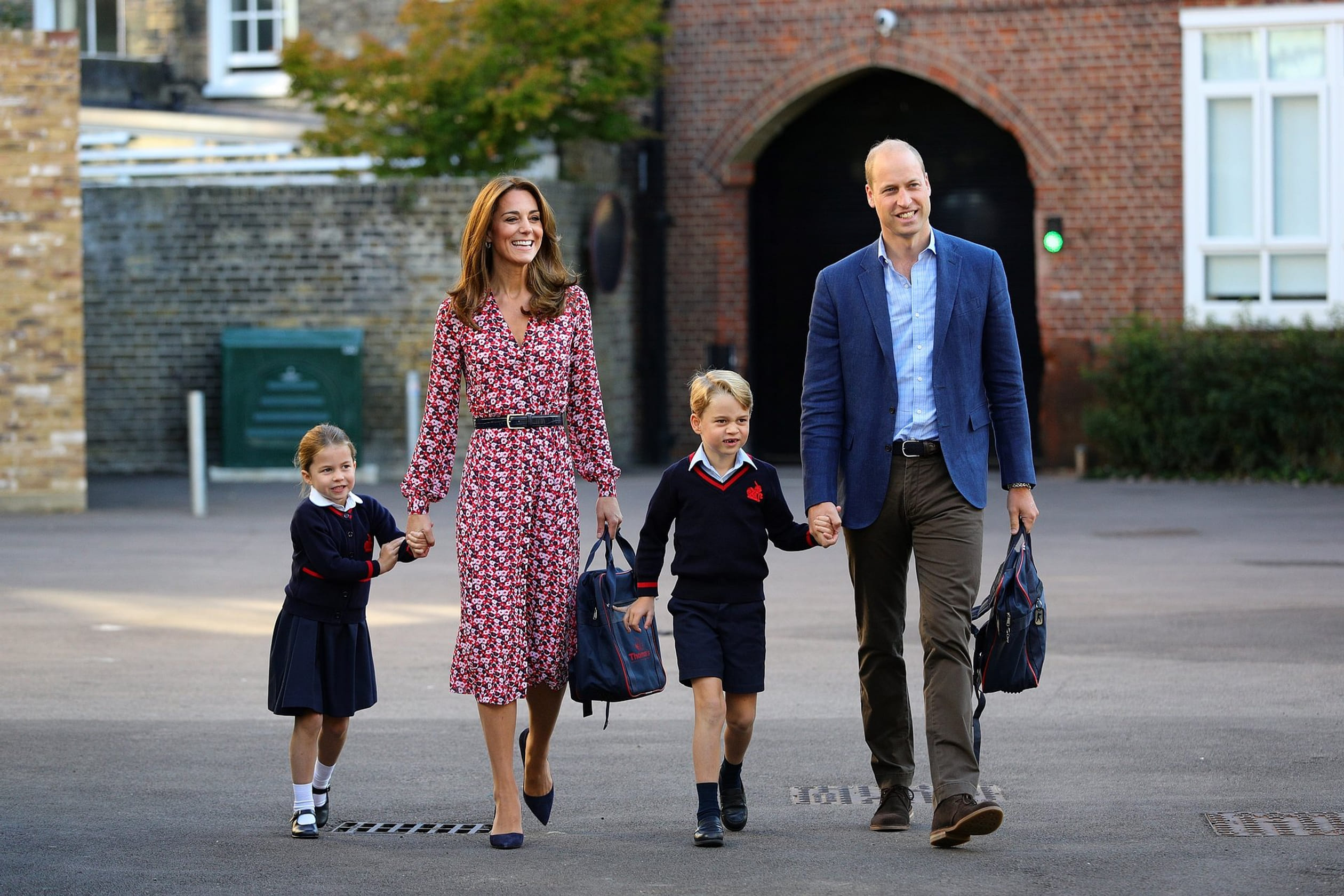 William-Catherine-George-Charlotte-Eerste-schooldag.jpg