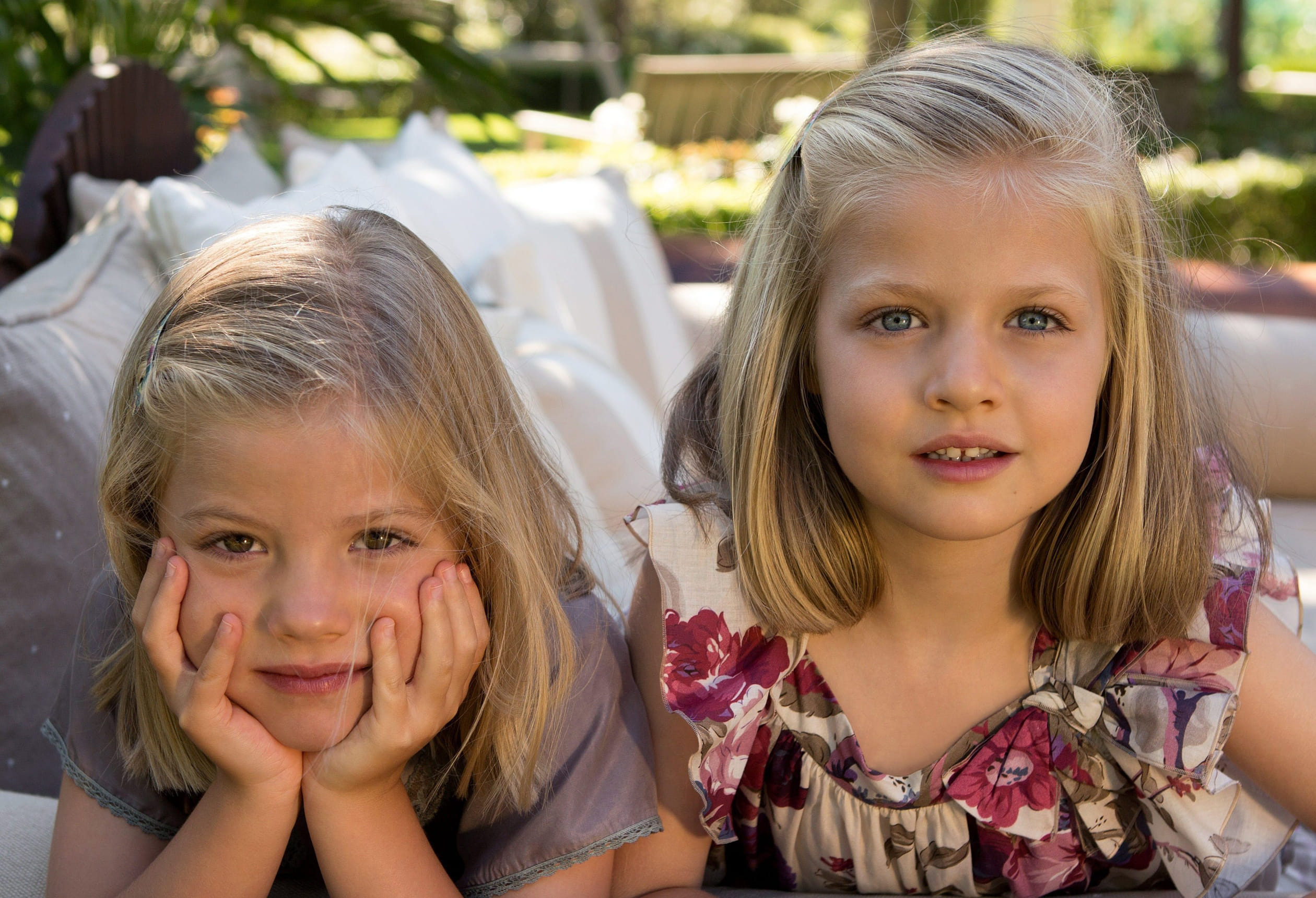 Prinses_Leonor_en_Sofia_2012.jpg