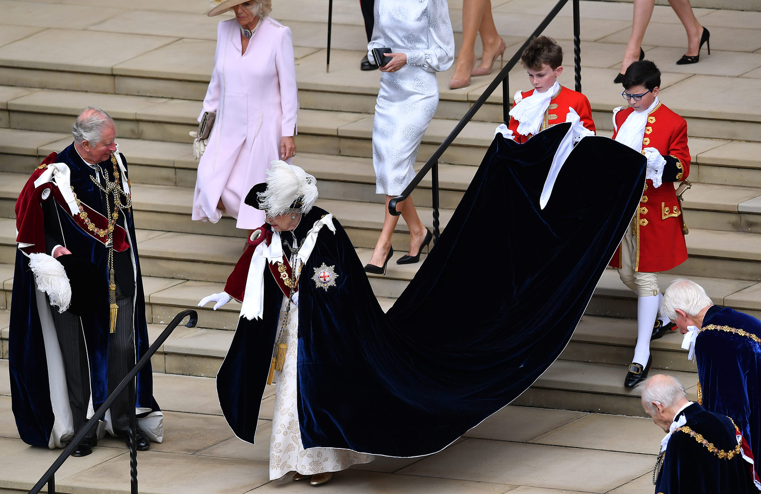 Koningin_Elizabeth_mantel.jpg