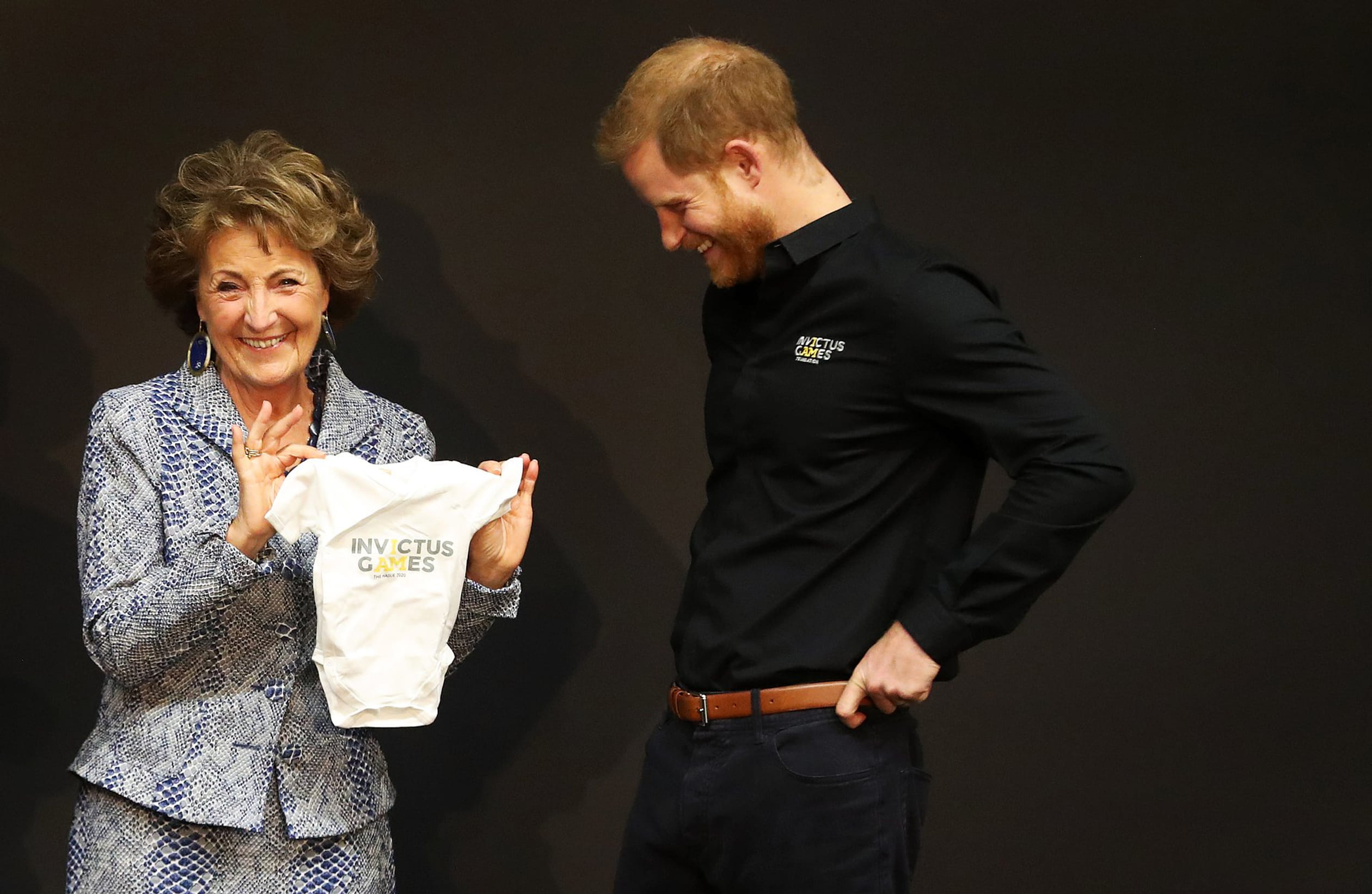 Als erevoorzitter van de Invictus Games ontvangt prinses Margriet in 2019 prins Harry. De Spelen