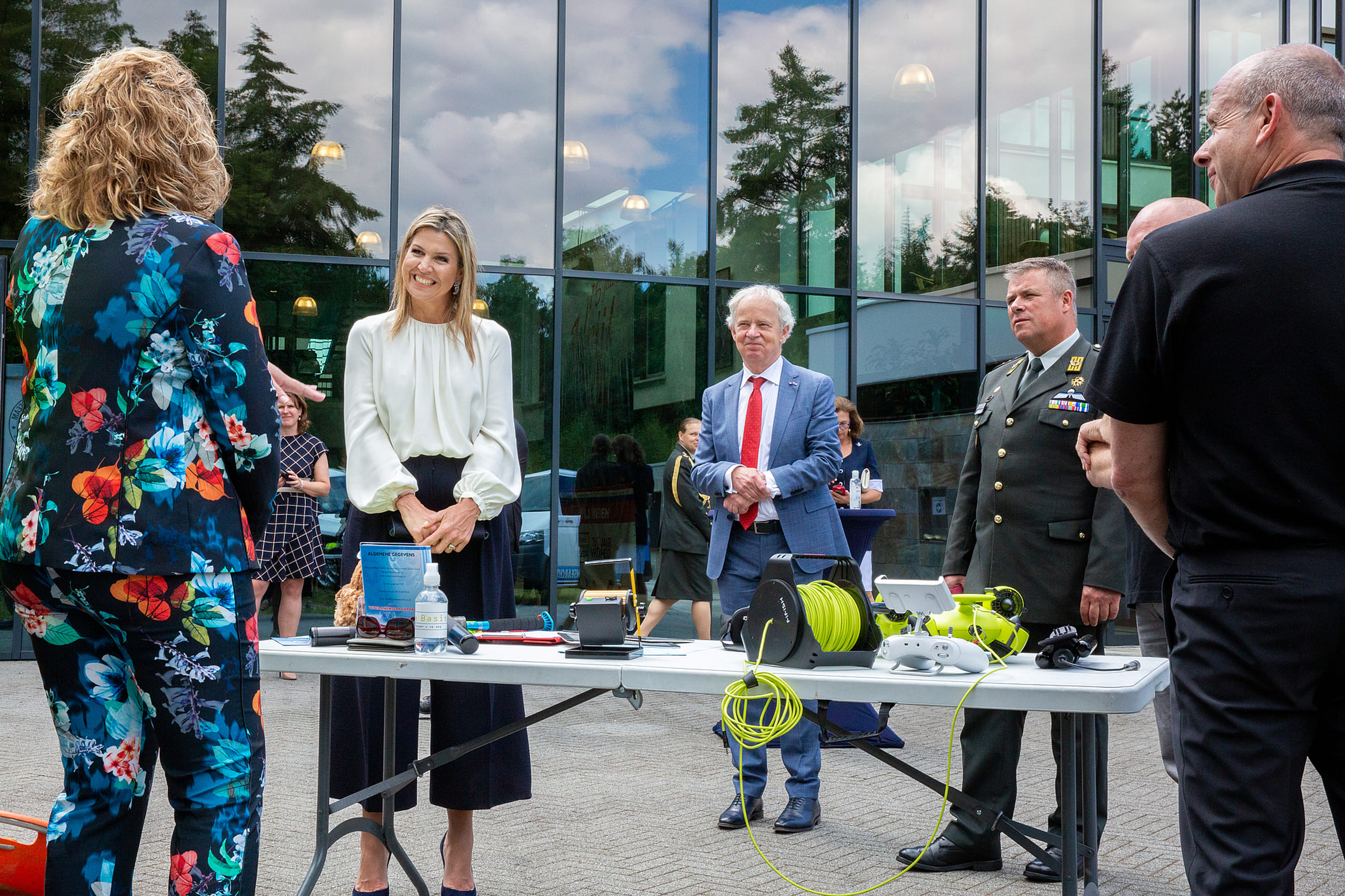 Máxima eert en erkent veteranen in Doorn