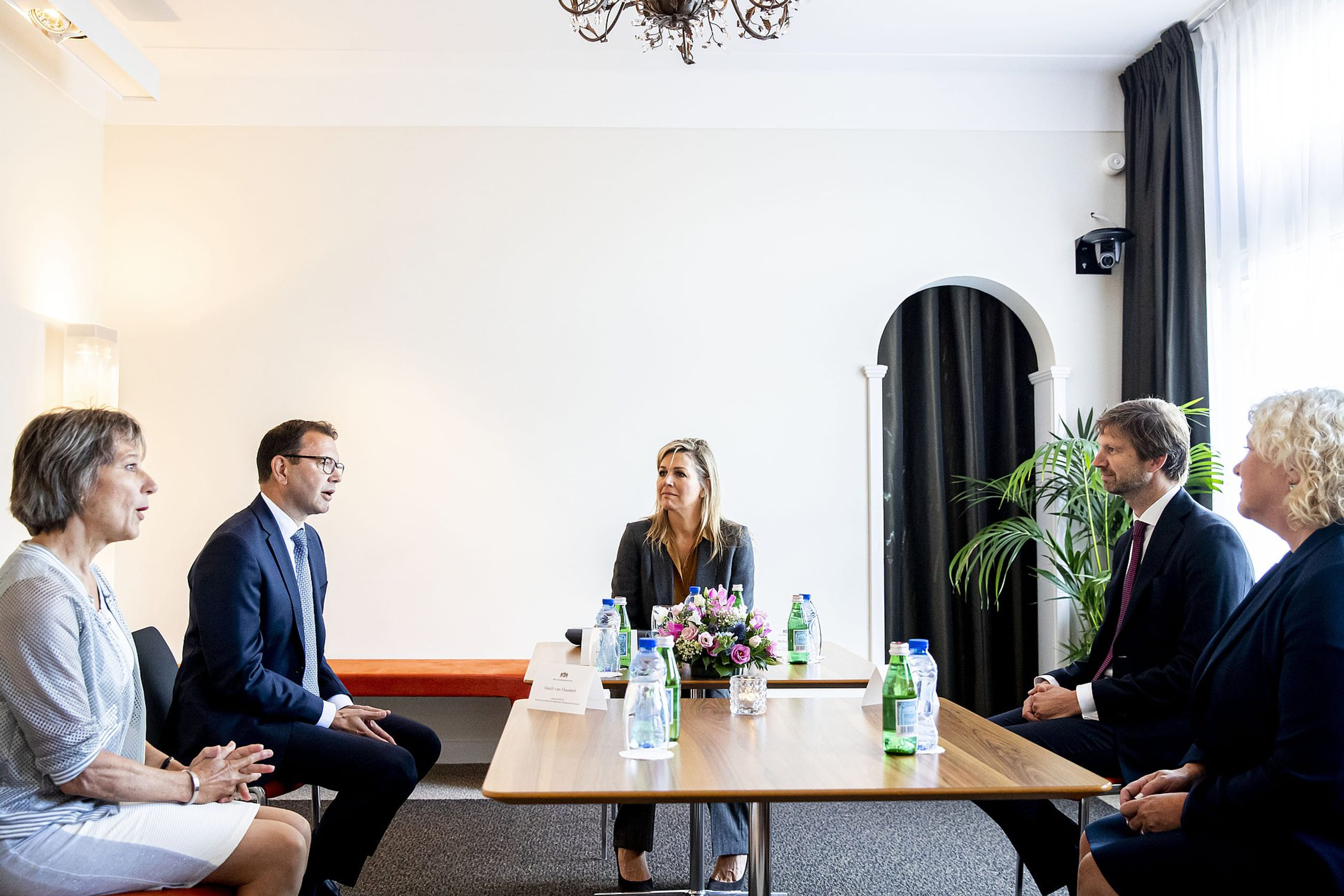 Maximauitvaartonderneming2.jpg