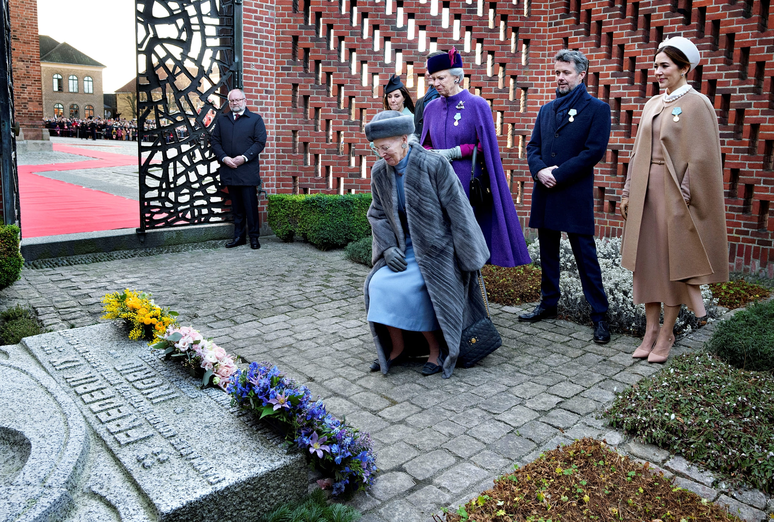 Koningin_Margethe_kranslegging_Roskilde.jpg