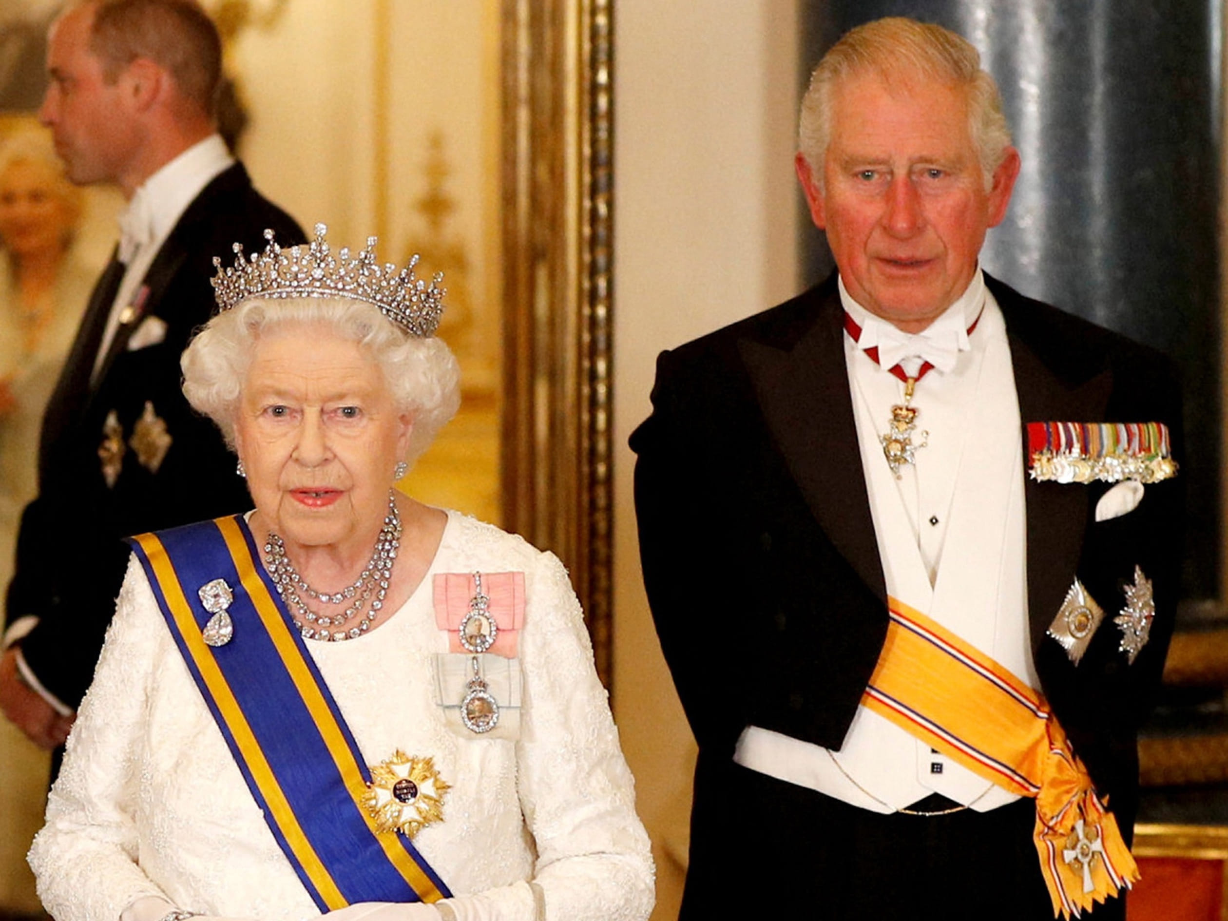 Koningin_Elizabeth_draagt_favoriet_diadeem.jpg