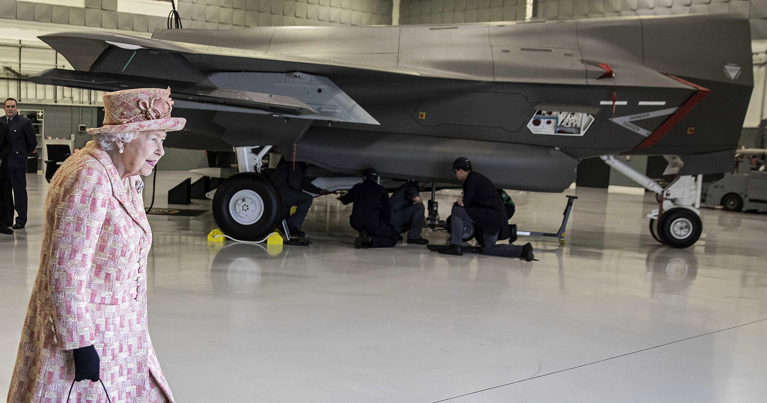 Koningin_Elizabeth_hangar_vliegbasis.jpg