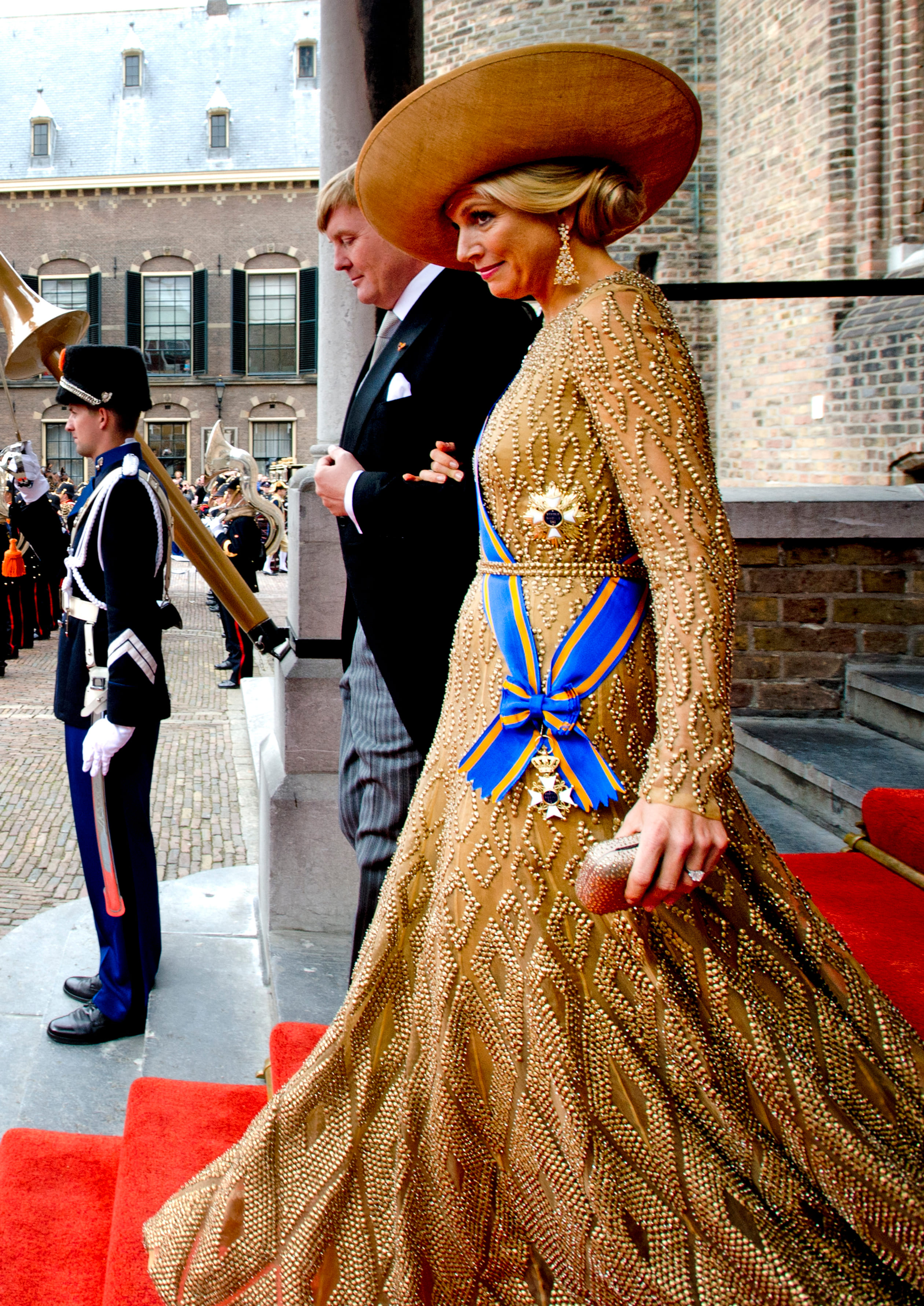 Koningin_Maxima_goud_Prinsjesdag.jpg
