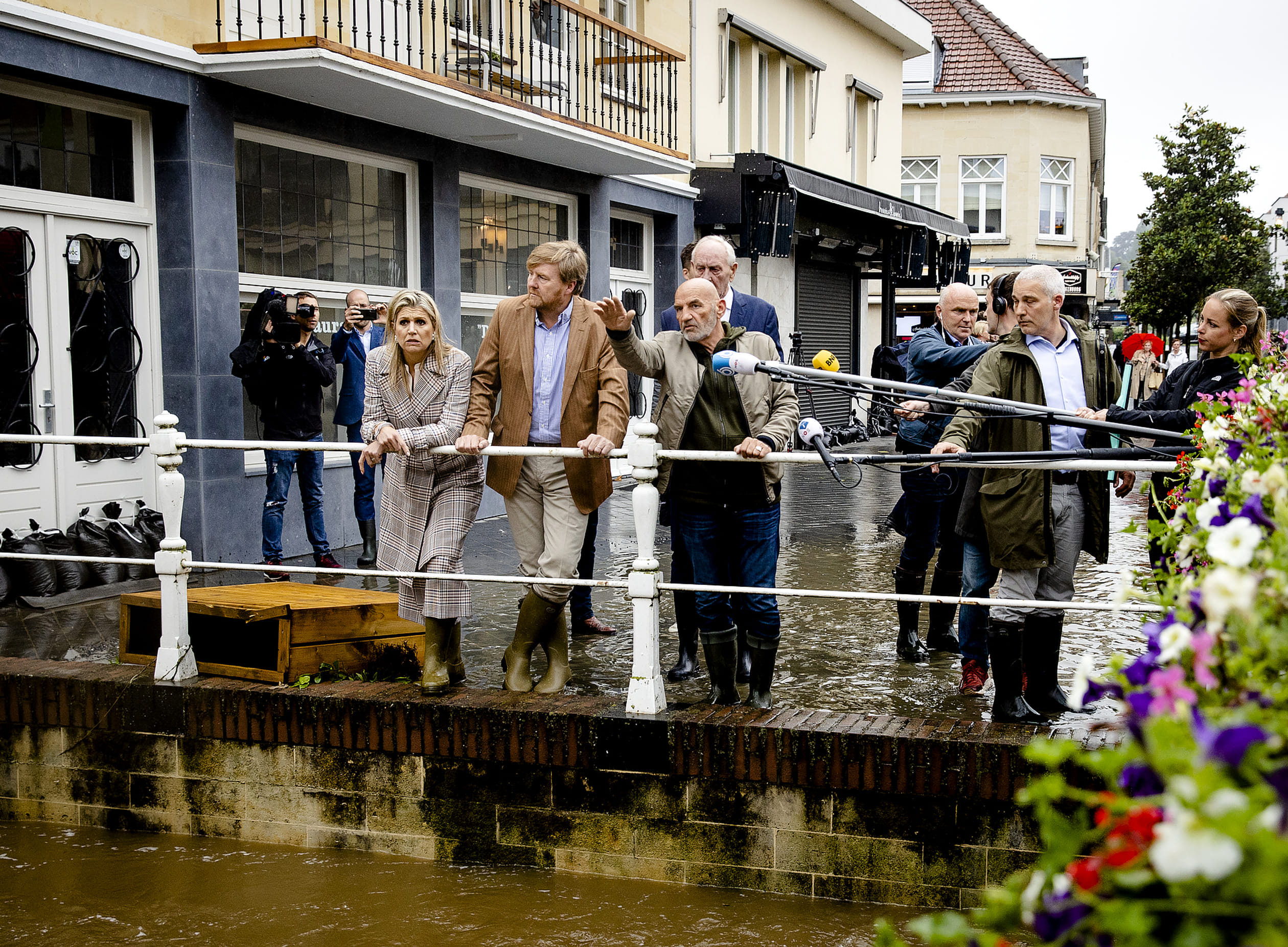 waterschade10.jpg