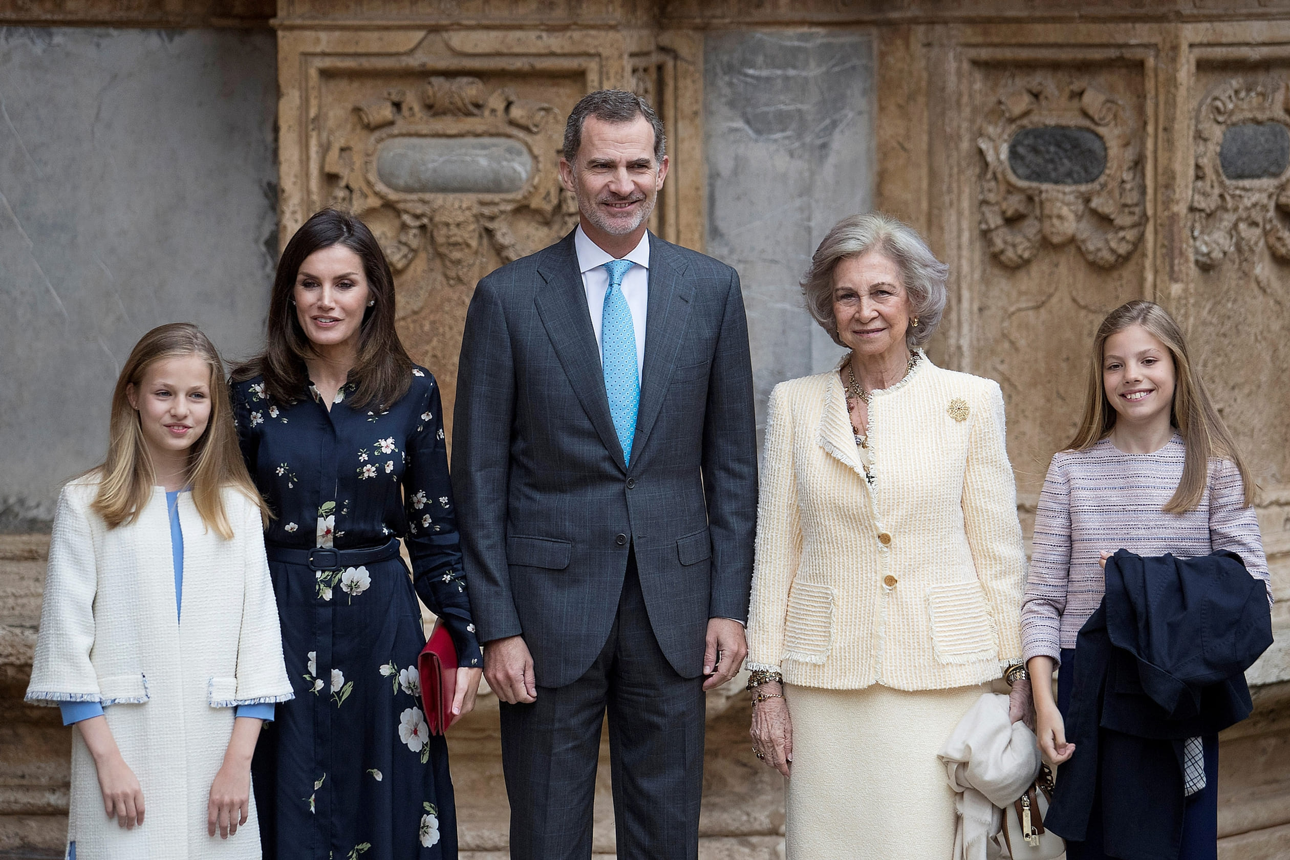 Spaanse_royals_fotomoment_Pasen.jpg