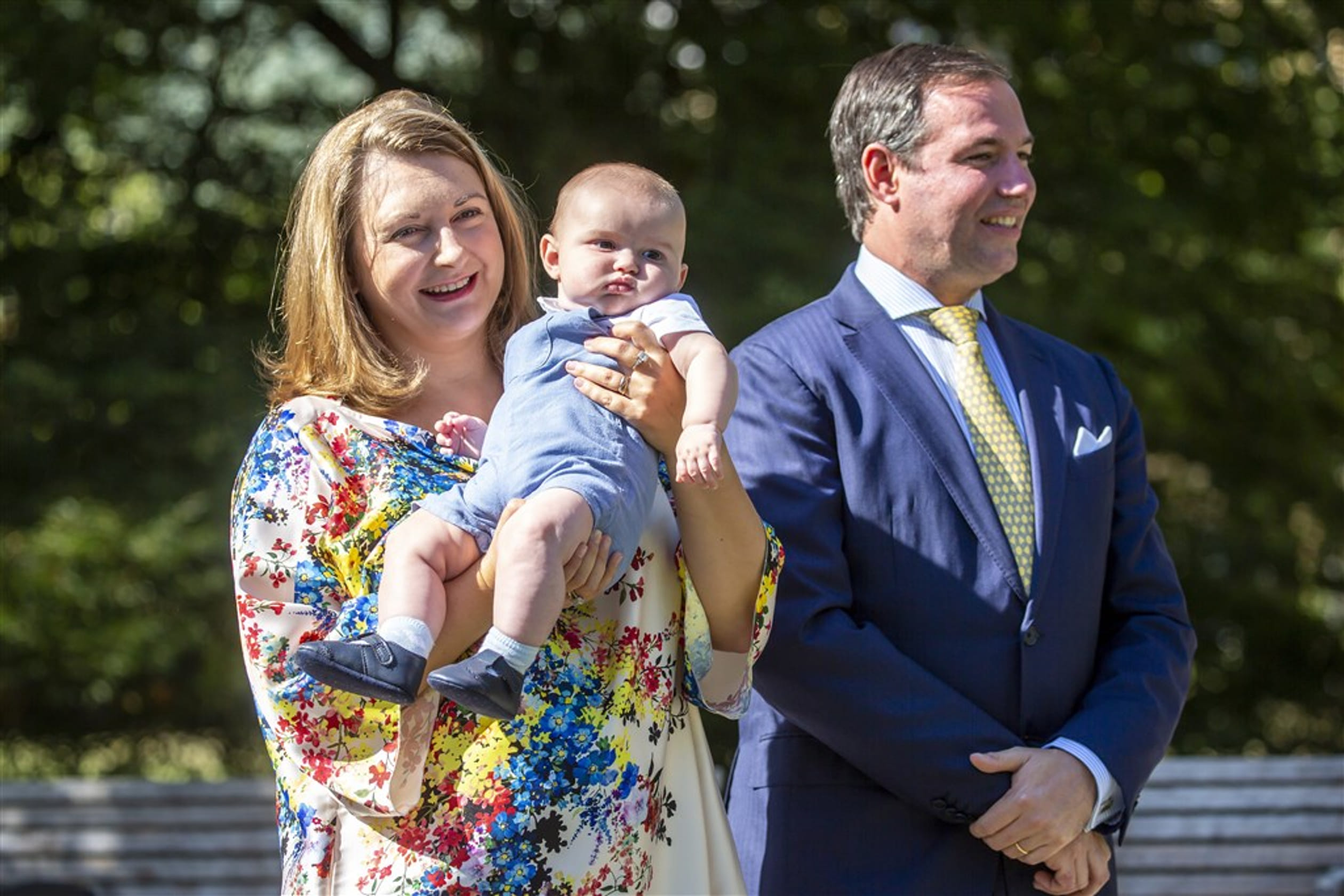 Die maand werd er ook een geboorteboom geplant voor Charles.