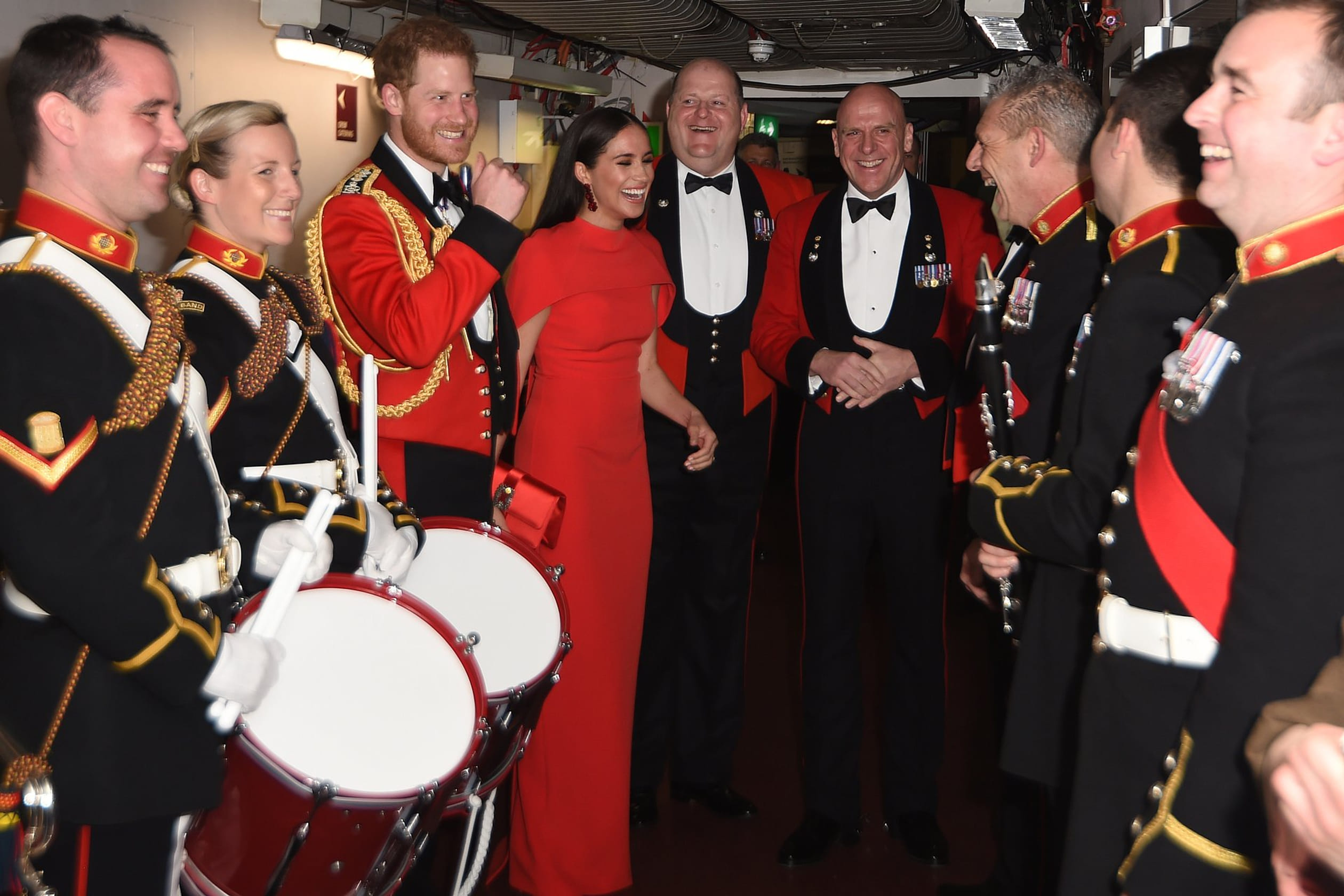 harry-meghan-band.jpg