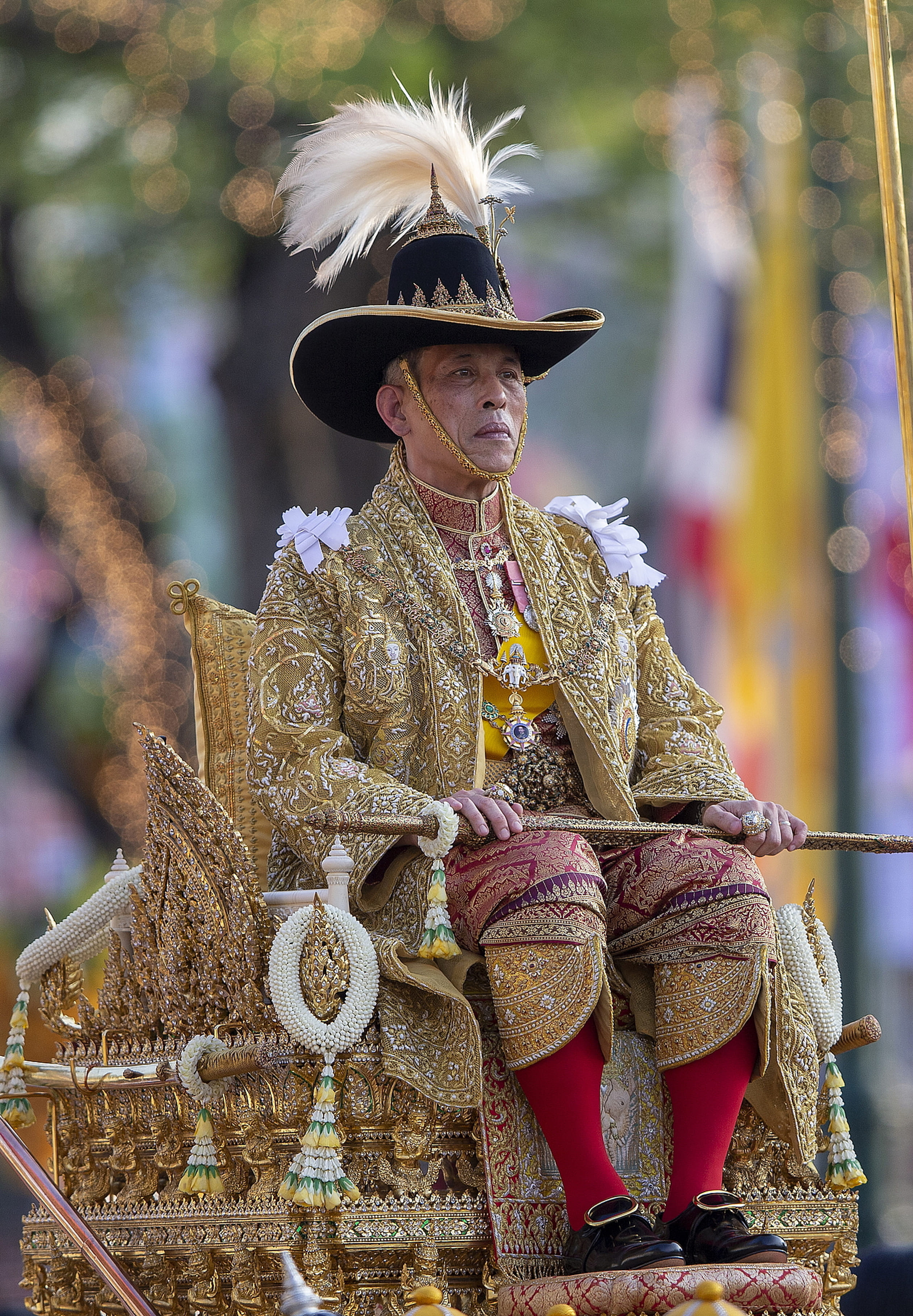Koning_Thailand_draagstoel.jpg