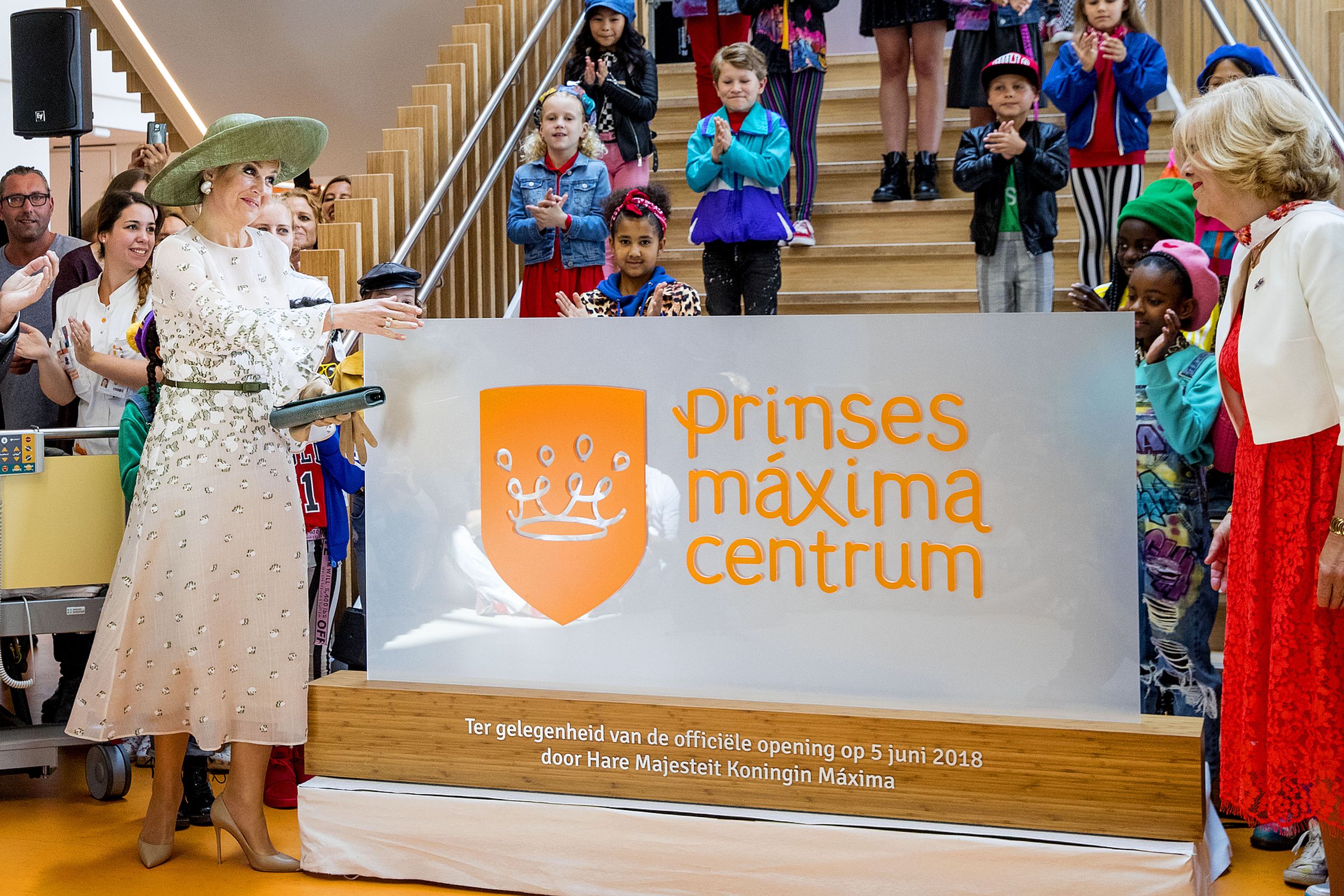 Máxima droeg deze jurk ook tijdens de opening van het Prinses Máxima Centrum in 2018.