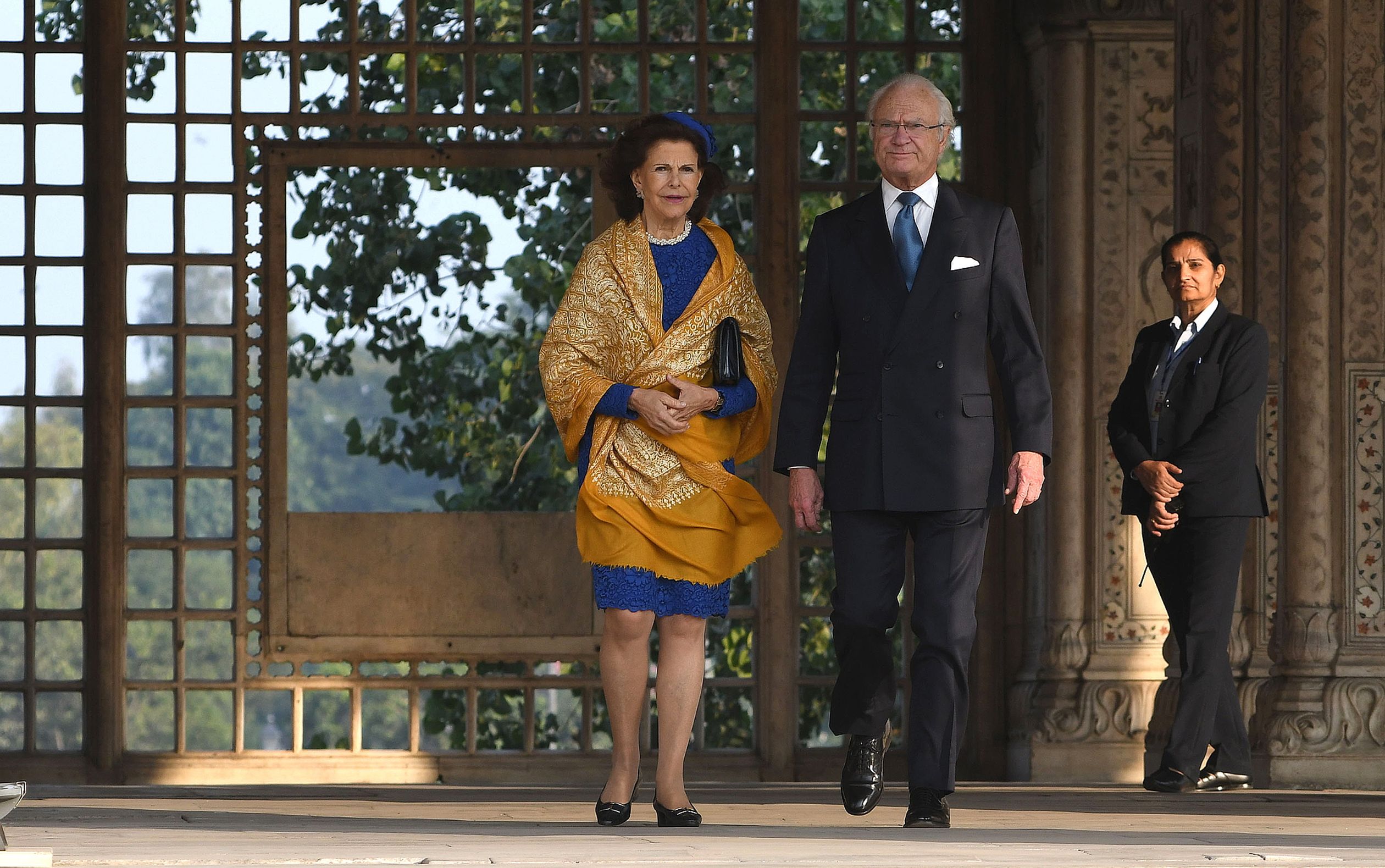 Tijdens het bezoek van het Zweedse koningspaar aan India koos koningin Silvia deze grote
