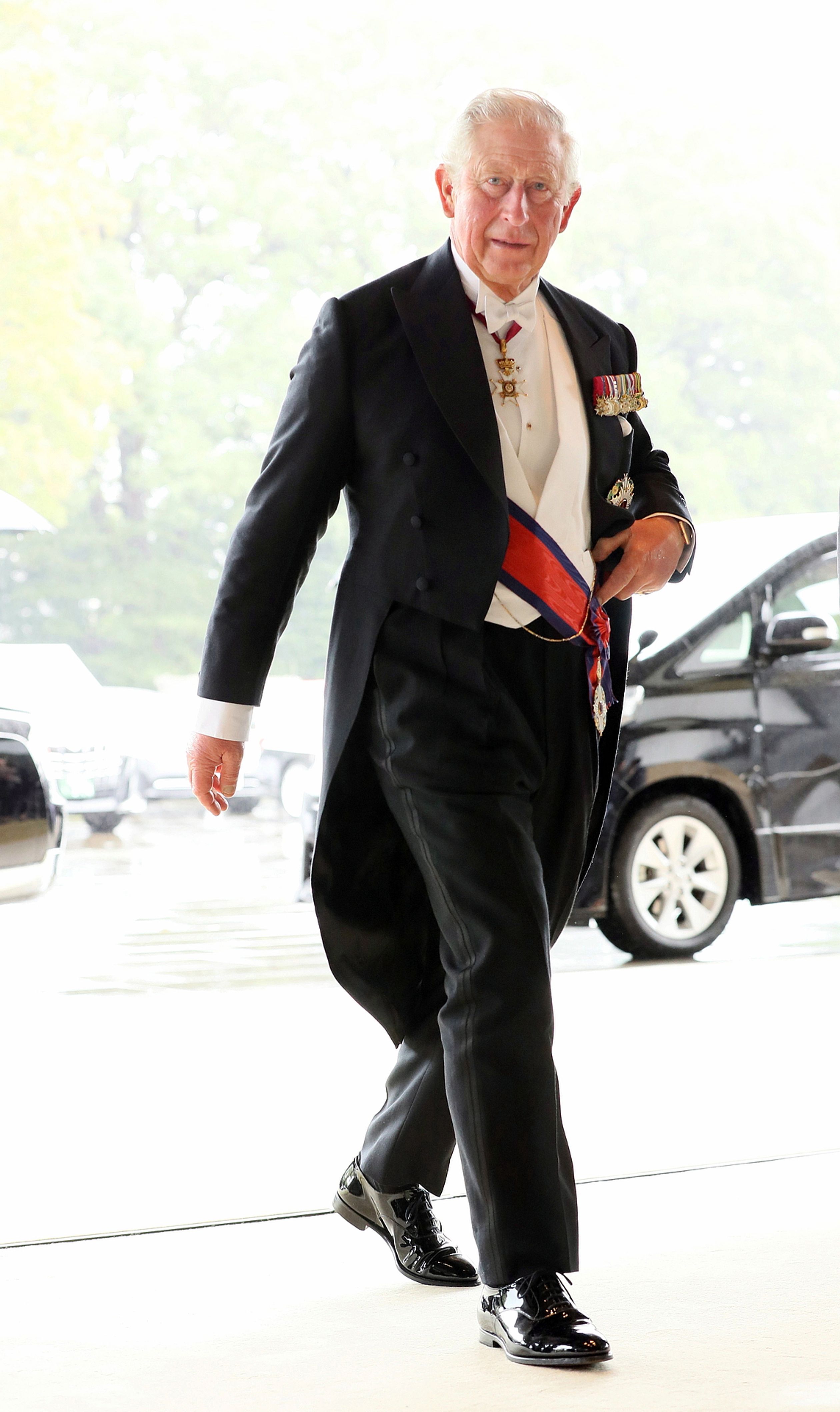 Prins_Charles_in_Japan.jpg