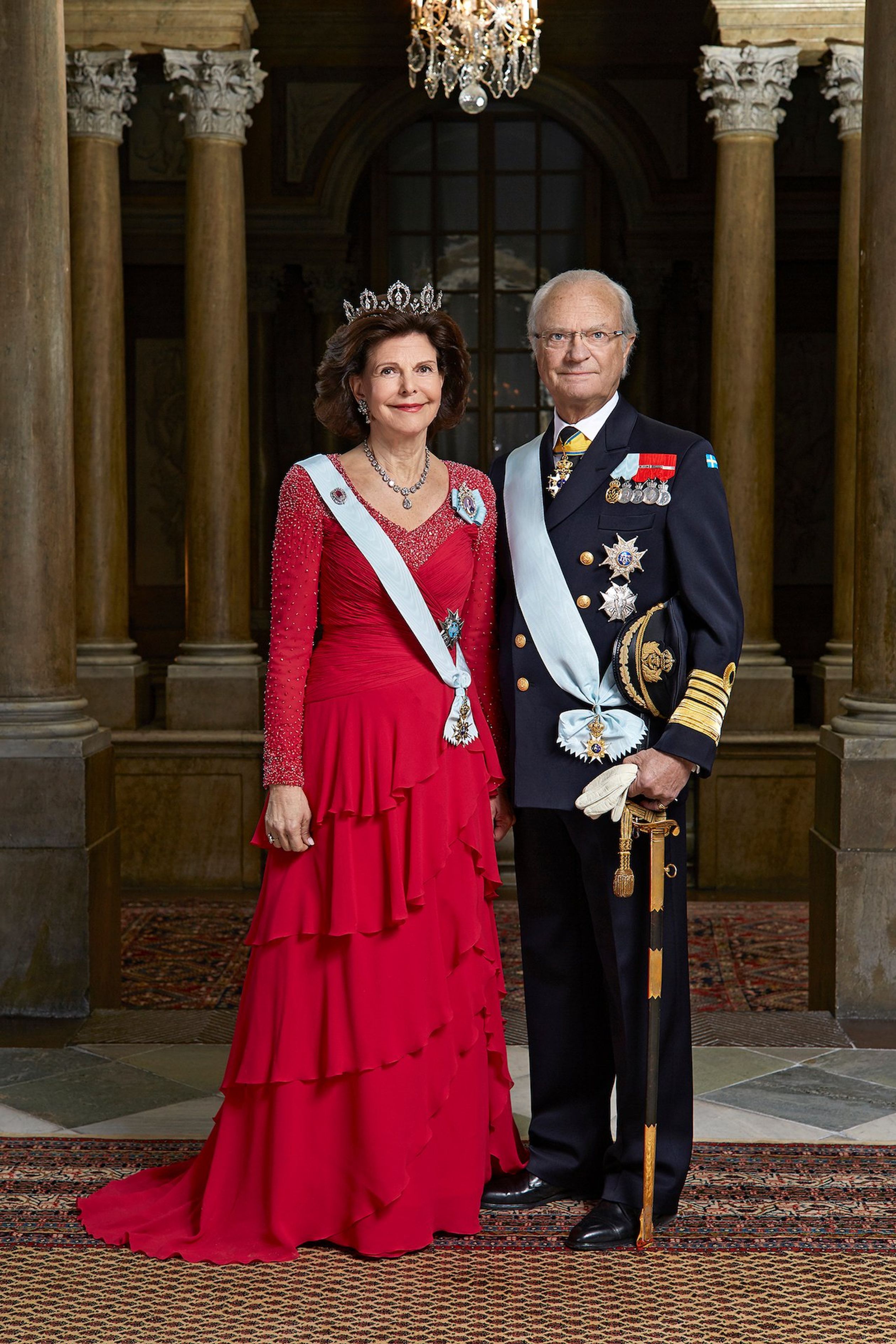 Ook koningin Silvia van Zweden kiest geregeld voor de kleur rood.