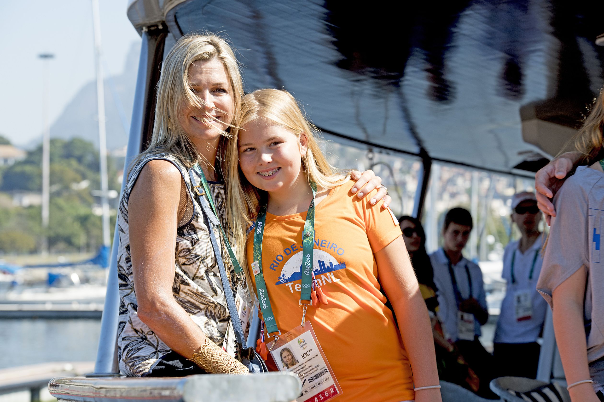 14 augustus 2016: Koningin Máxima en prinses Amalia tijdens de Olympische Spelen in Rio.