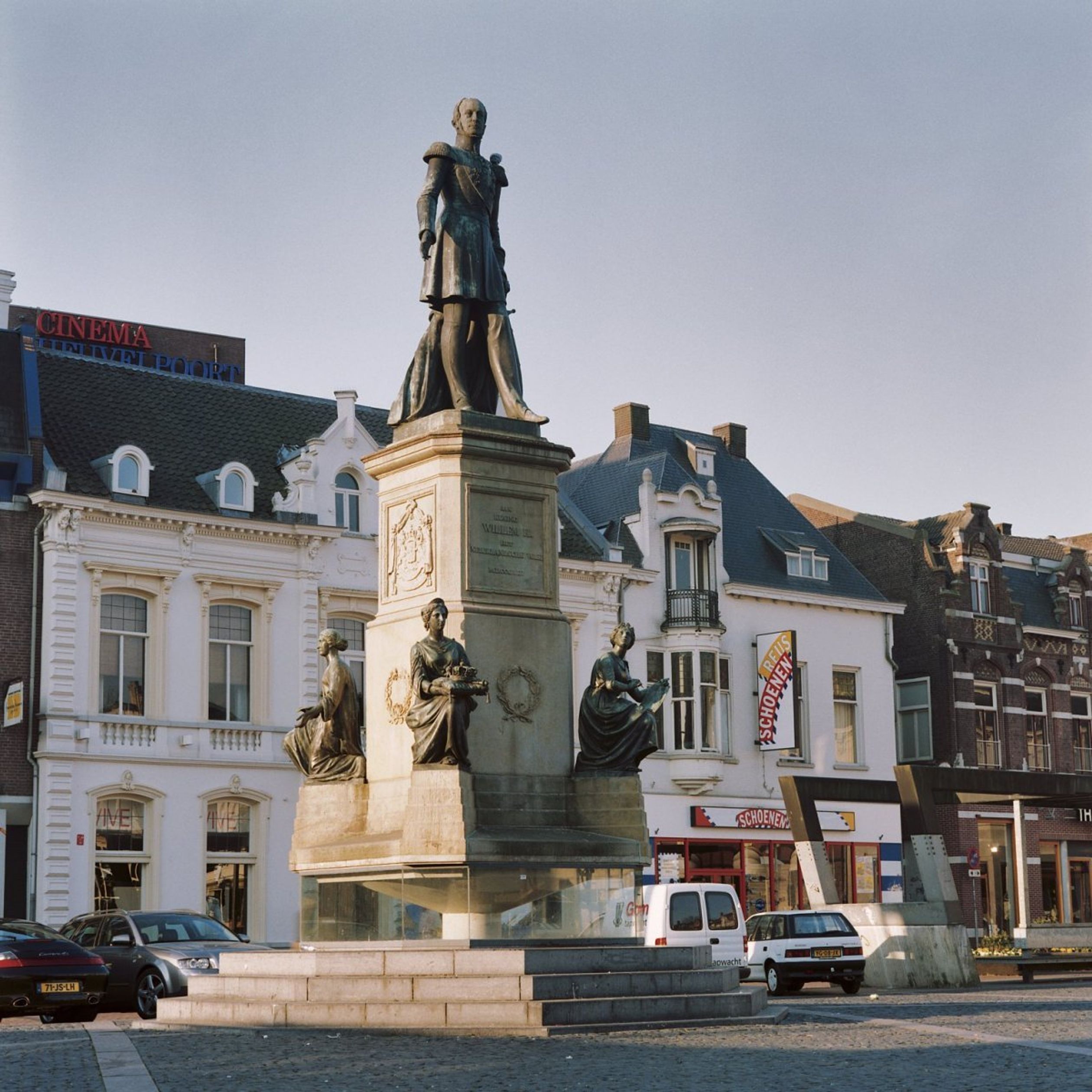 Het standbeeld van Willem II op de Heuvel in Tilburg.