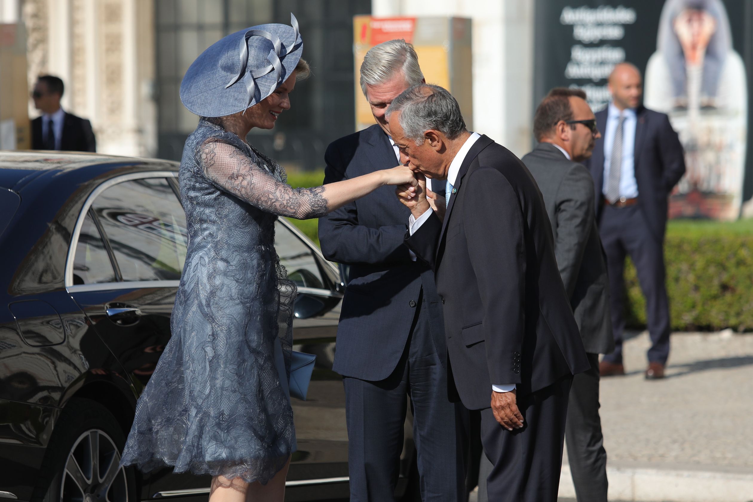 President_Portugal_handkus_Mathilde.jpg