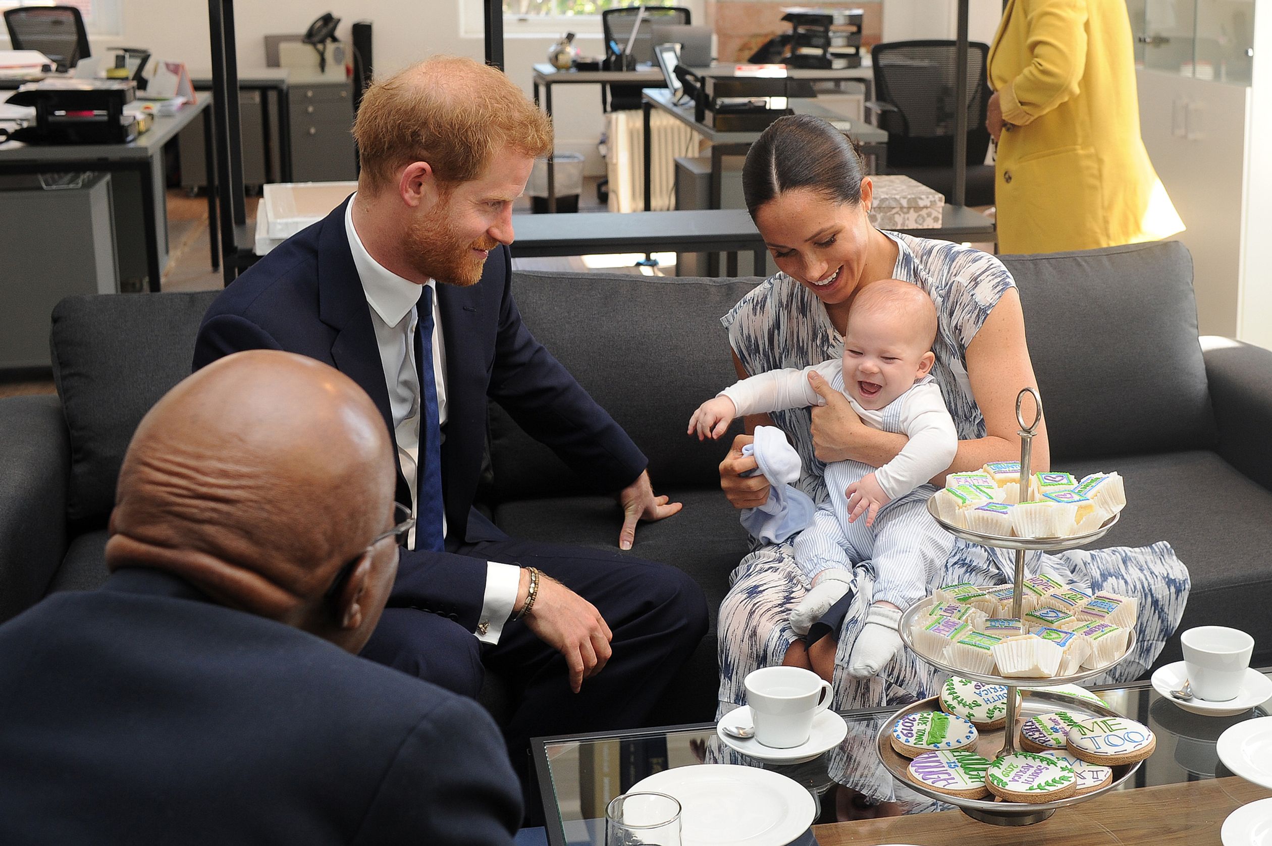 Harry en Meghan in september 2019 bij hun bezoek aan Desmond Tutu.