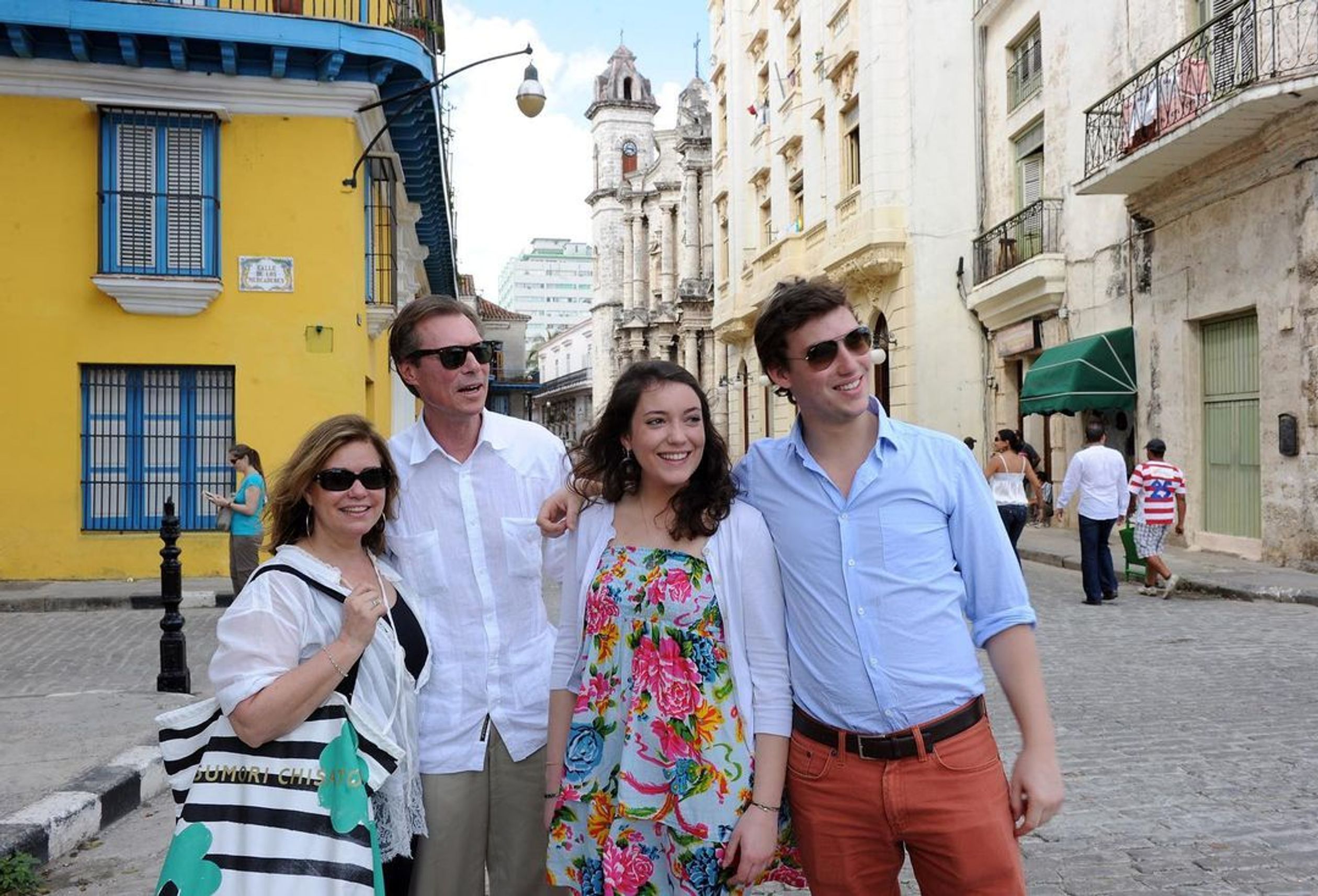 Op vakantie op Cuba. Samen met haar ouders en jongere broer Sébastien.
