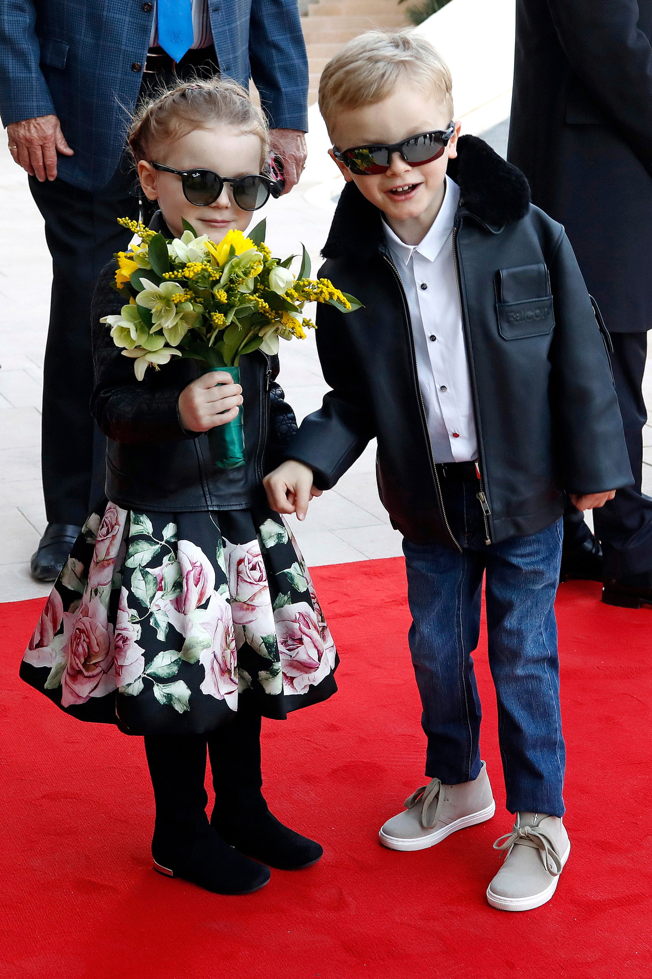 Ook jonge royals houden van zonnebrillen! Zoals Jacques en Gabriella, de koninklijke tweeling uit