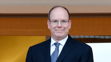 Prins Albert haalt herinneringen op aan moeder Grace Kelly