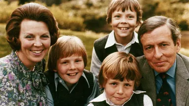 Aha! Zó is prinses Beatrix als moeder