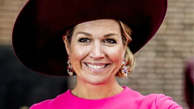 Déze taal spreekt koningin Máxima met haar dochters