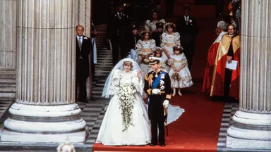 Dit is waarom prins Charles en prinses Diana niet in Westminster Abbey trouwden