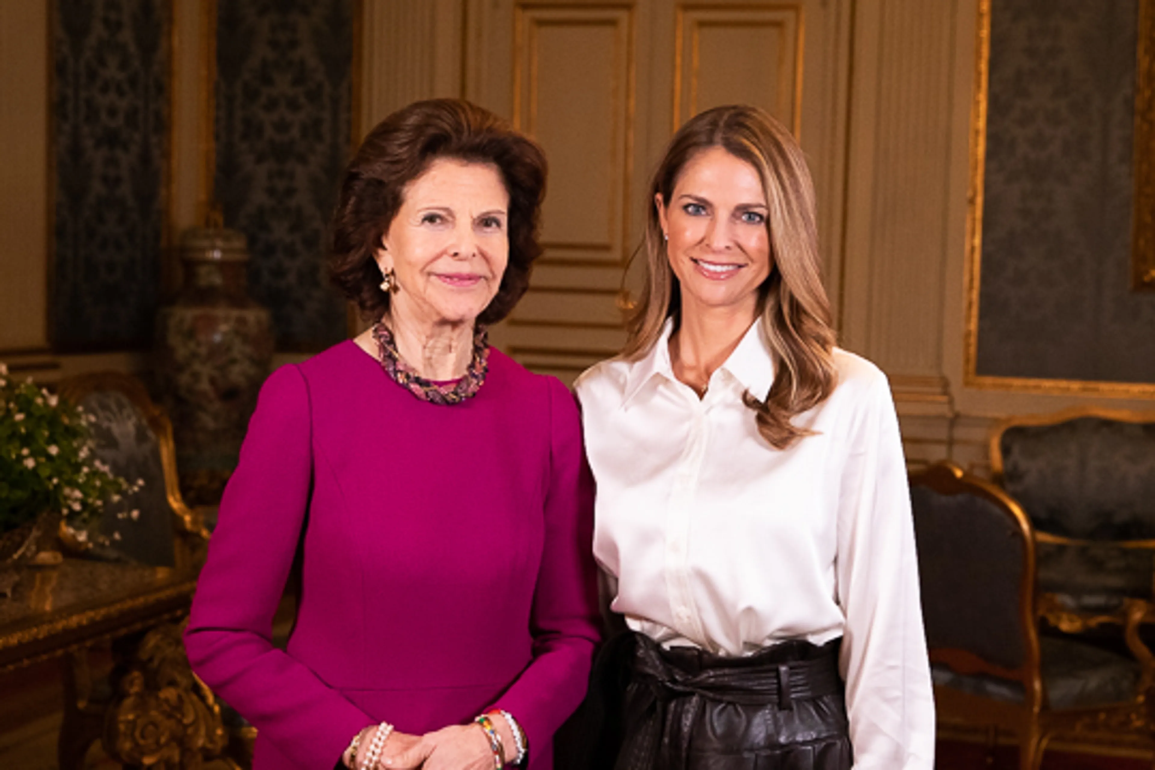Prinses Madeleine draagt galajurk van moeder bij sentimenteel concert