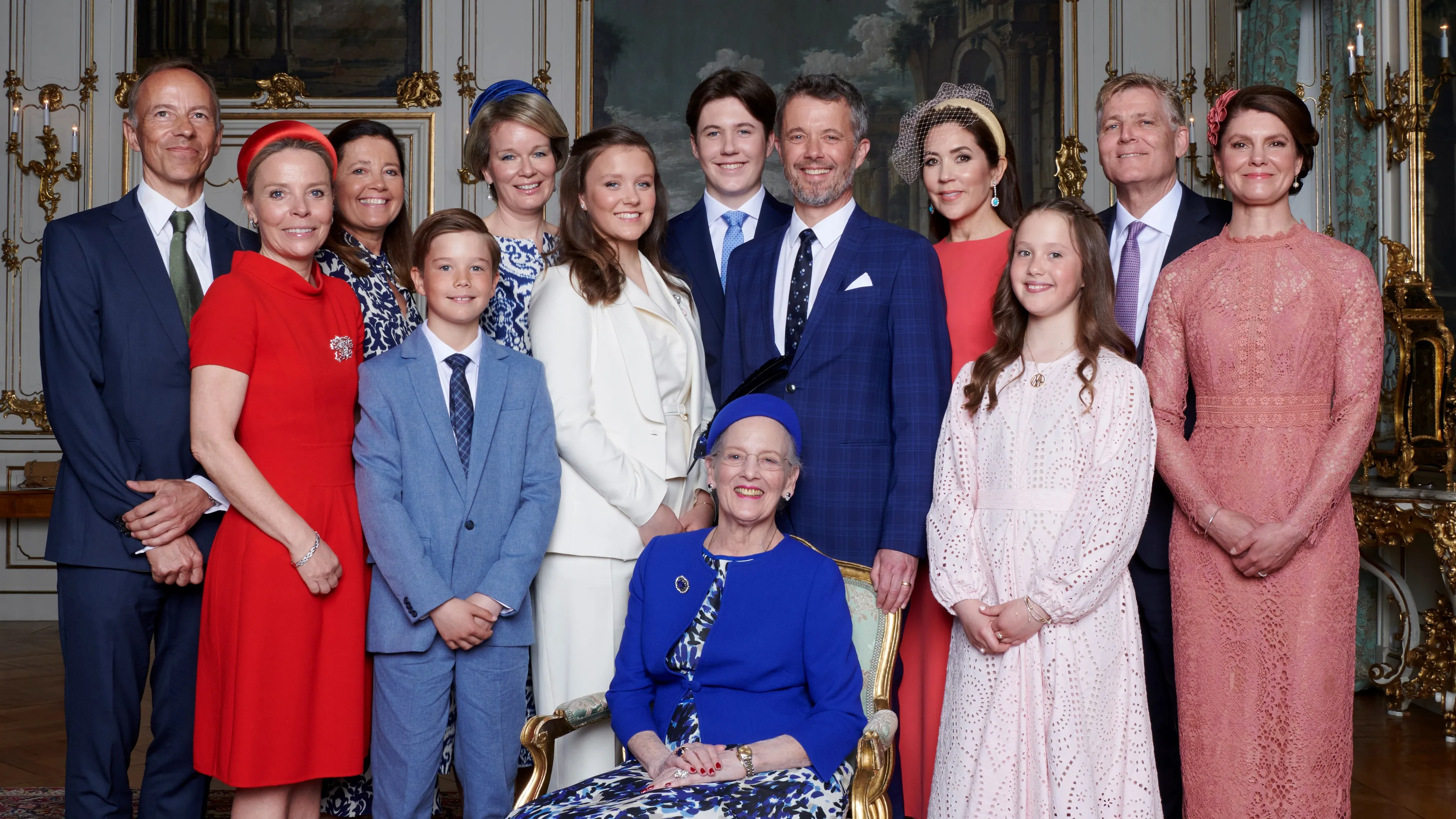 Deense hof deelt officiële foto's van confirmatie Isabella