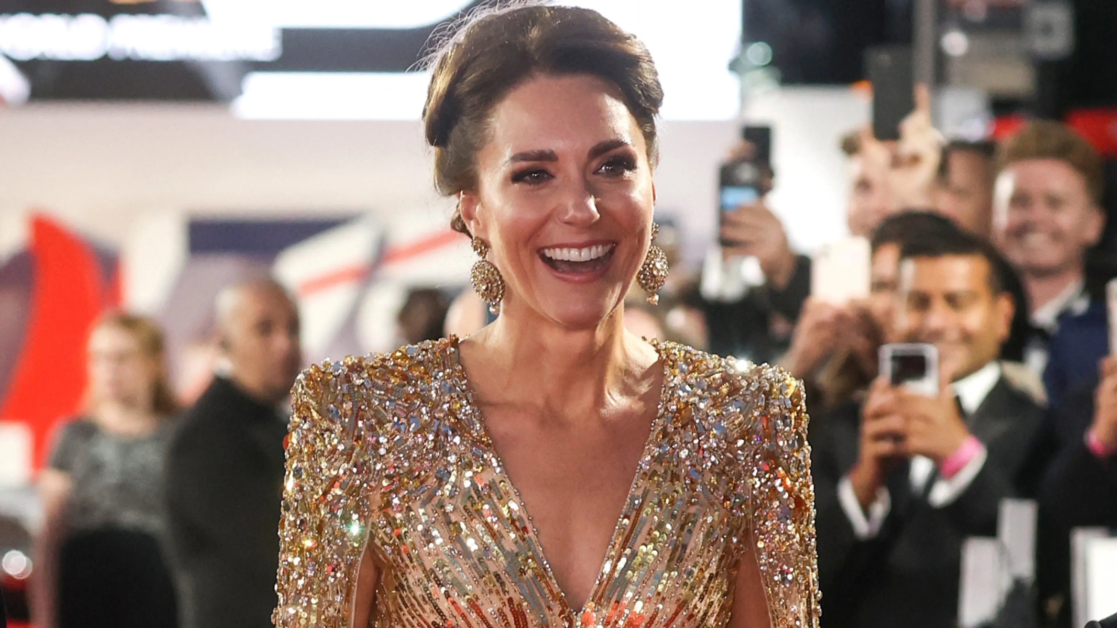 Lekker stralen! Royals in feestelijk goud