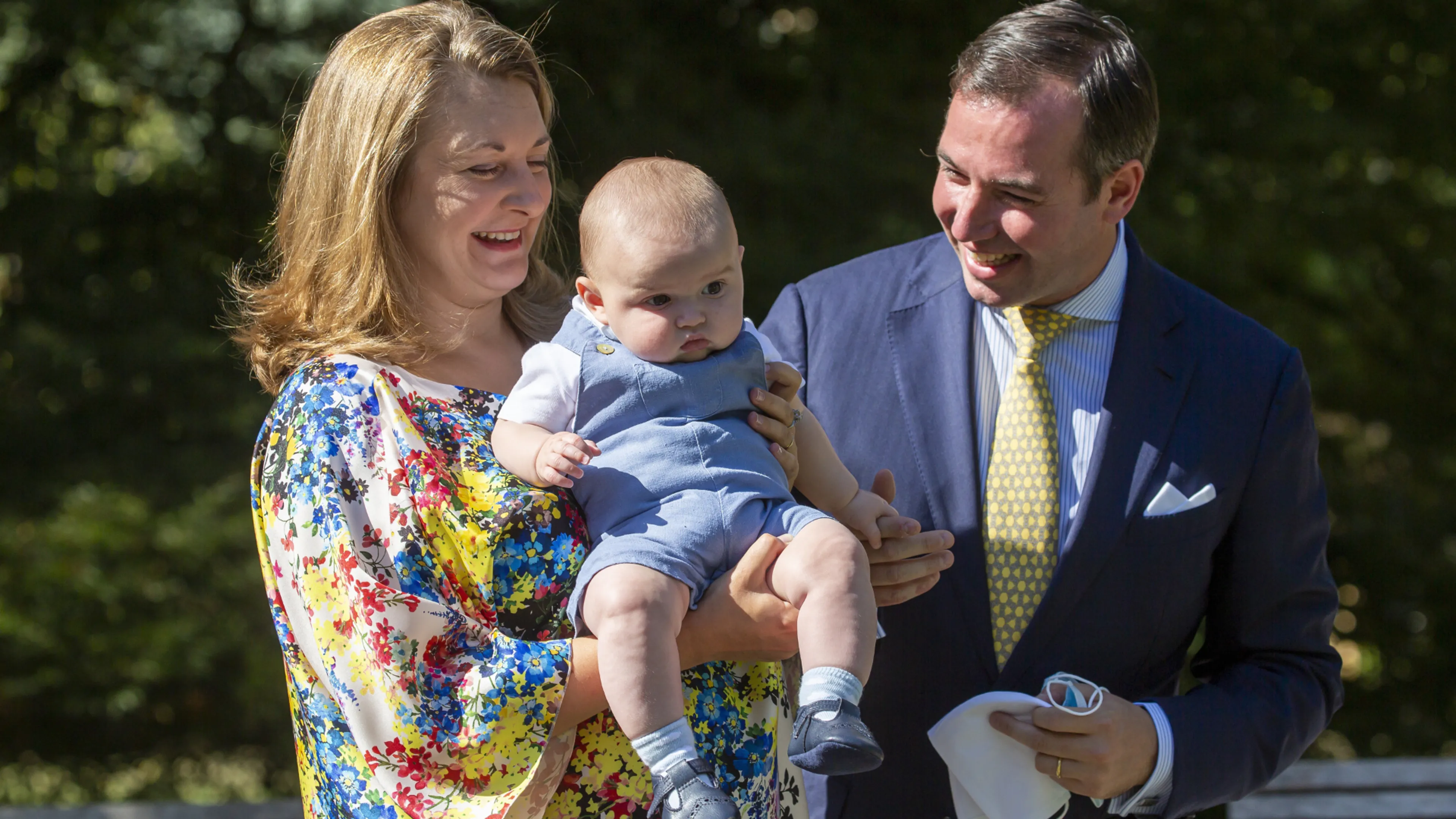Zien: lieve kerstfoto's van Luxemburgs erfgroothertogelijk gezin