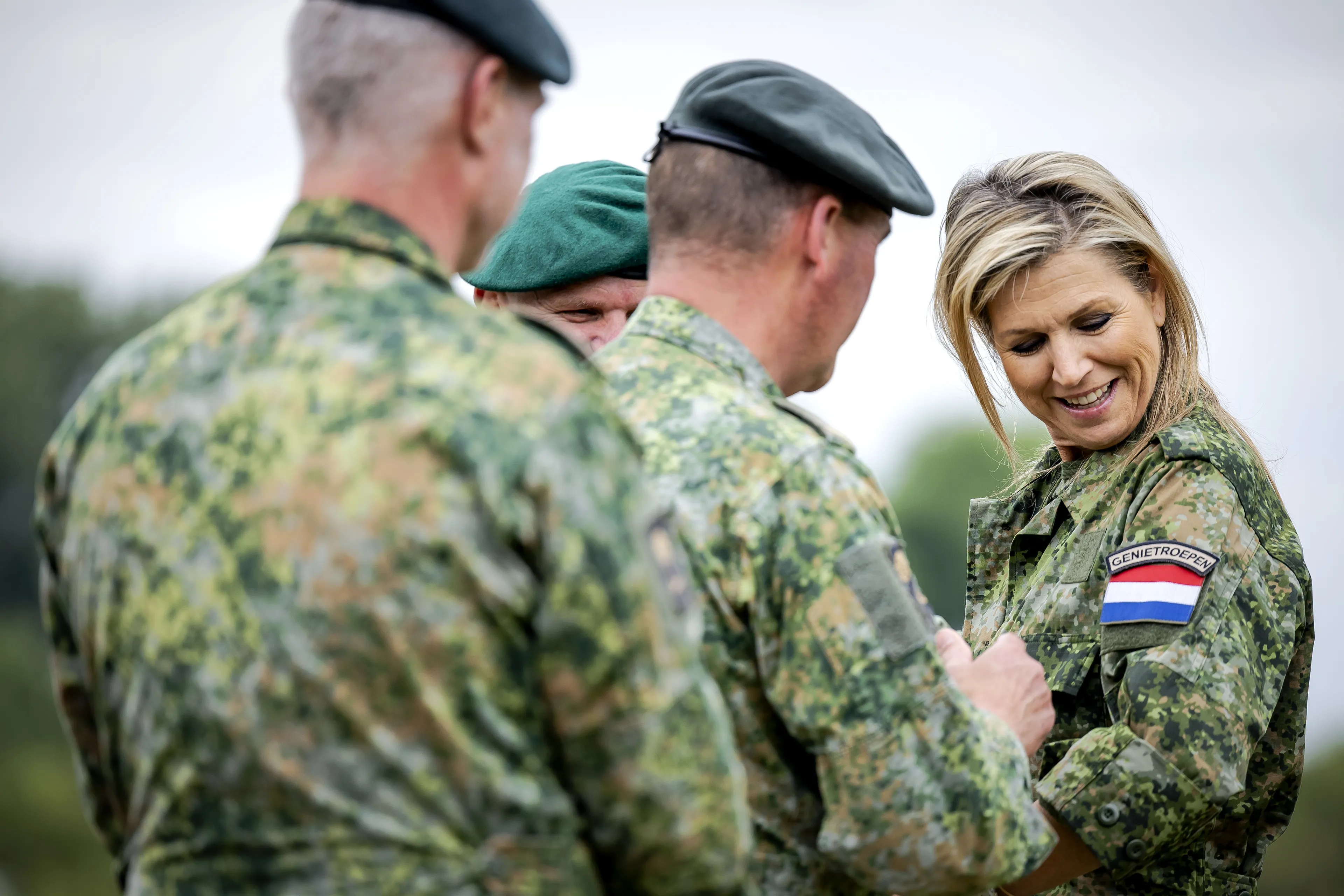 Koningin Máxima arriveert in Den Bosch (2024).