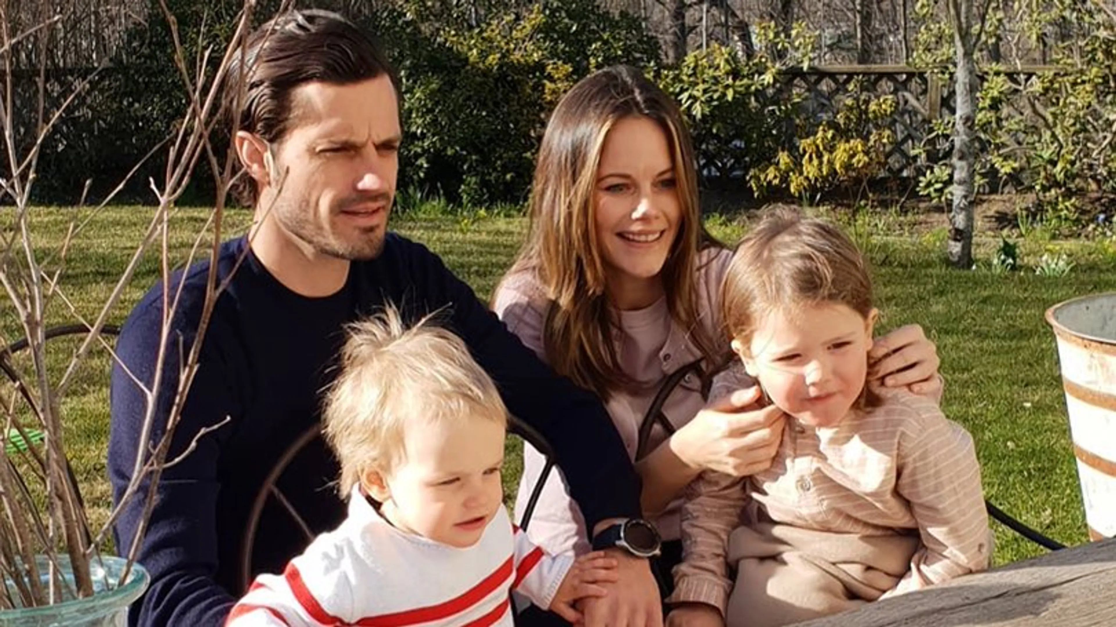 Klein verjaardagsfeestje voor jarige prins Alexander