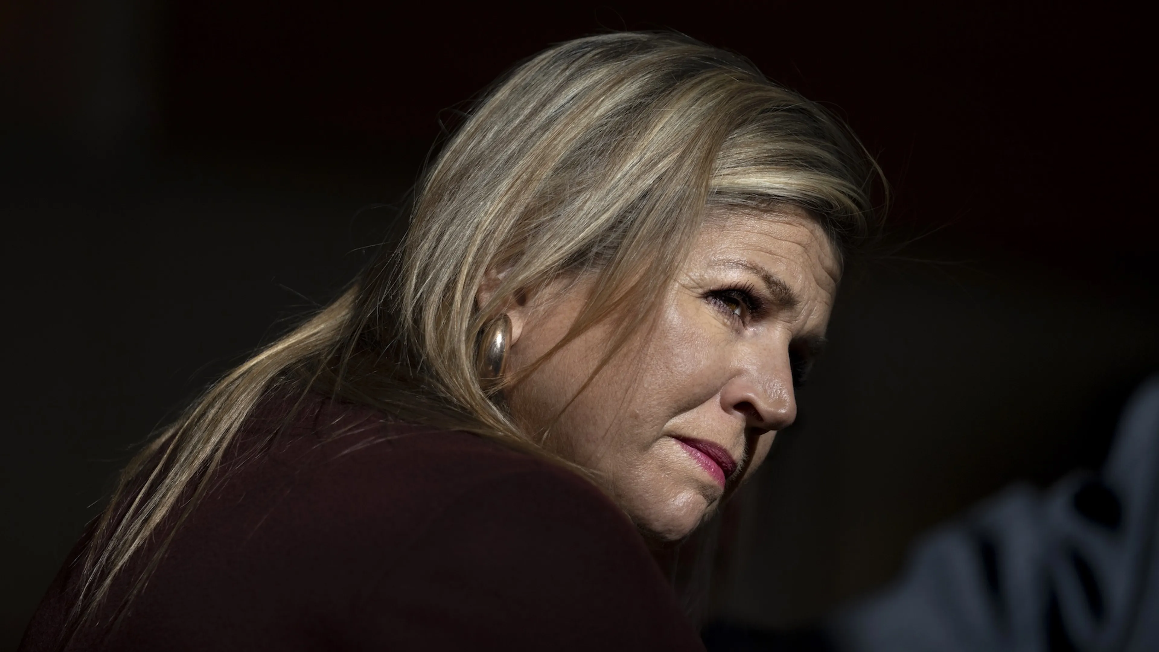 Koningspaar bezoekt gevluchte Oekraïners in Harskamp