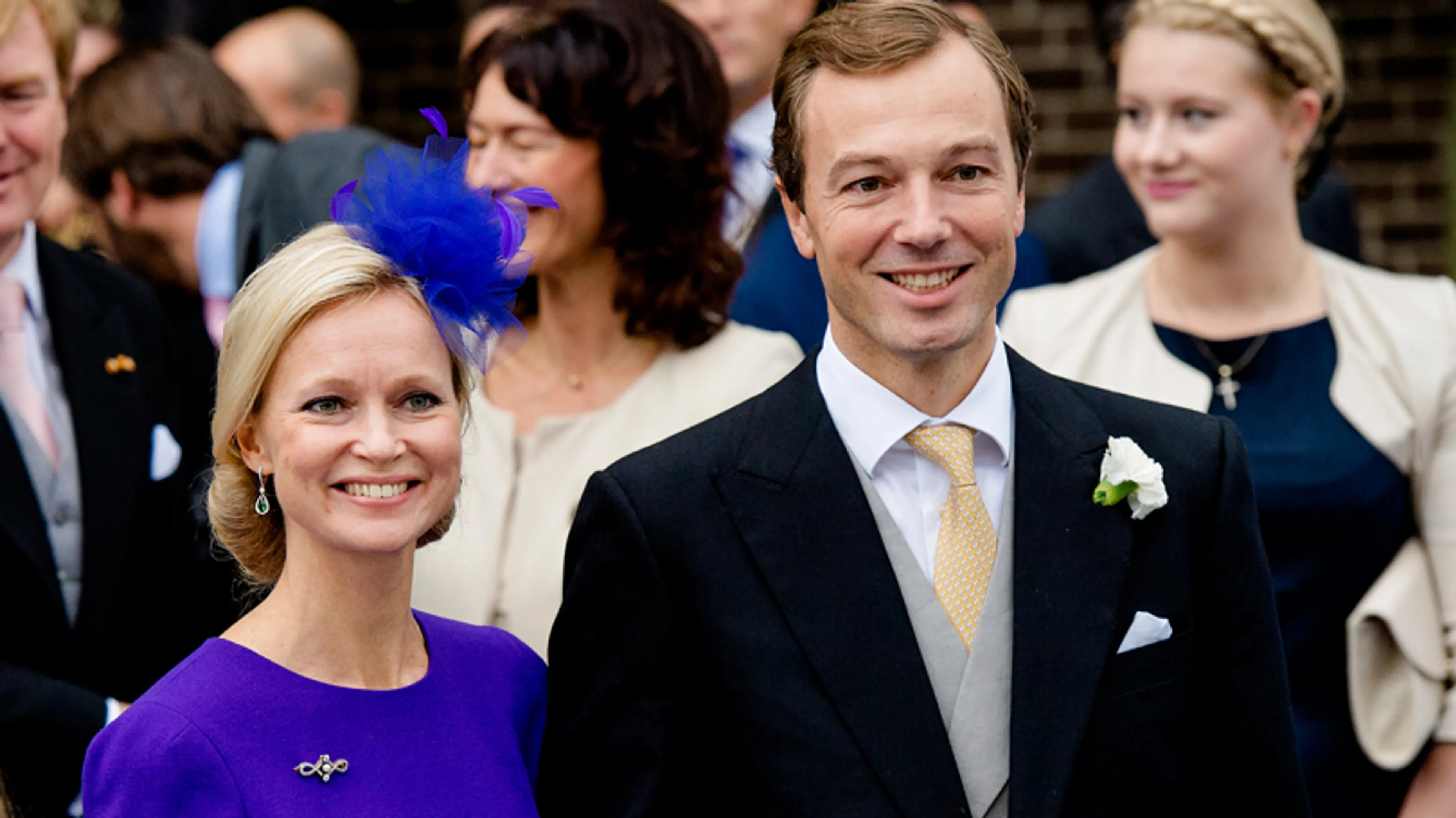 Prinses Carolina laat zoontje Xavier dopen