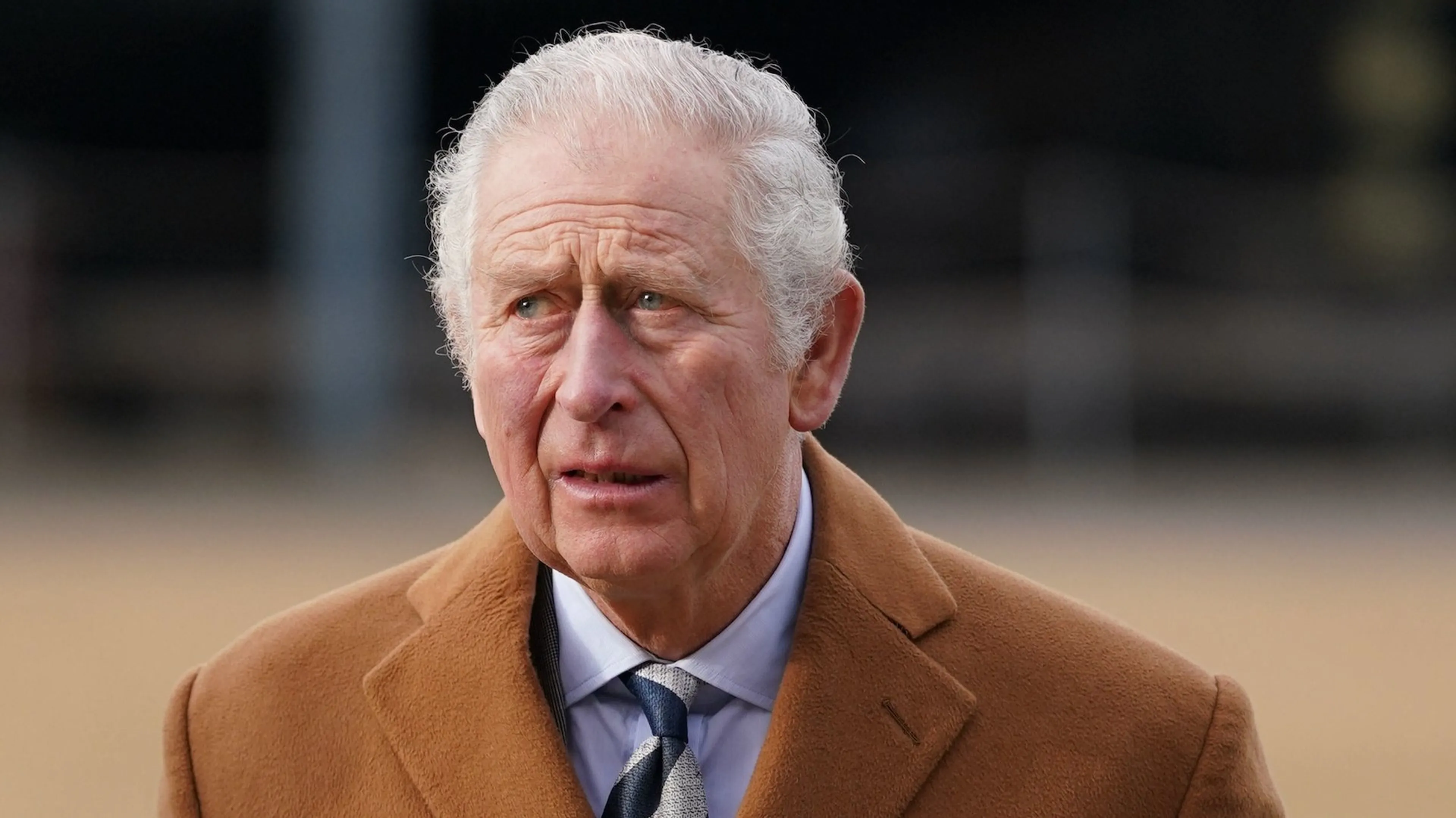 Prins Charles bedroefd door plotselinge dood Britse dj