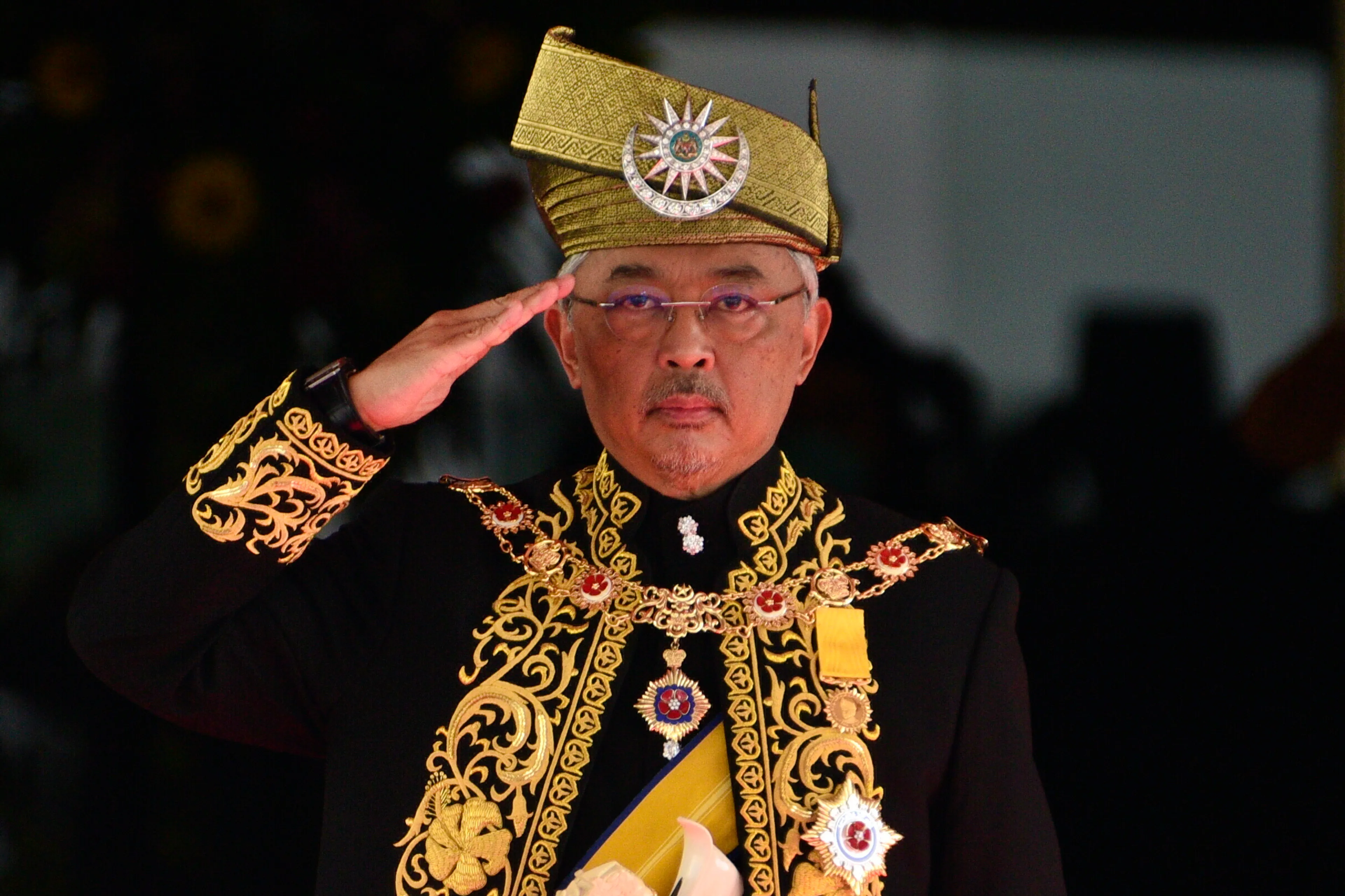 Koning Maleisië behandeld na voedselvergifting