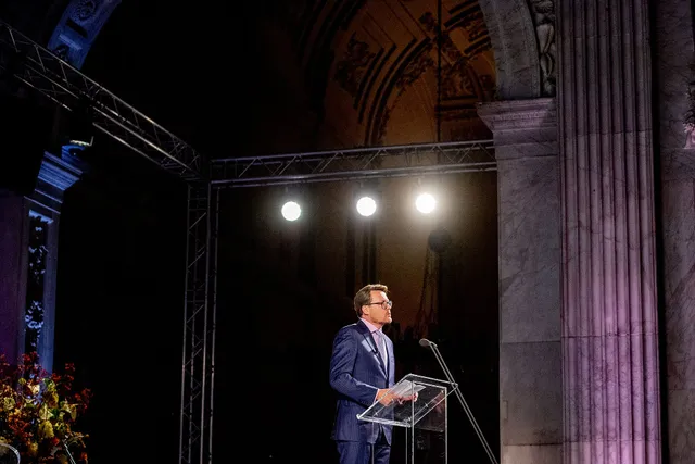 AMSTERDAM - Prins Constantijn tijdens de uitreiking van de Grote Prins Claus Prijs 2019 aan beeldend kunstenaar Kamala Ibrahim Ishag uit Soedan. ANP ROYAL IMAGES ROBIN UTRECHT.