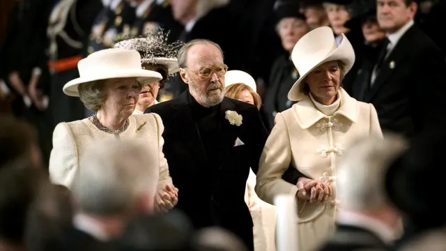 Op de uitvaart van koningin Juliana werd wit gedragen.